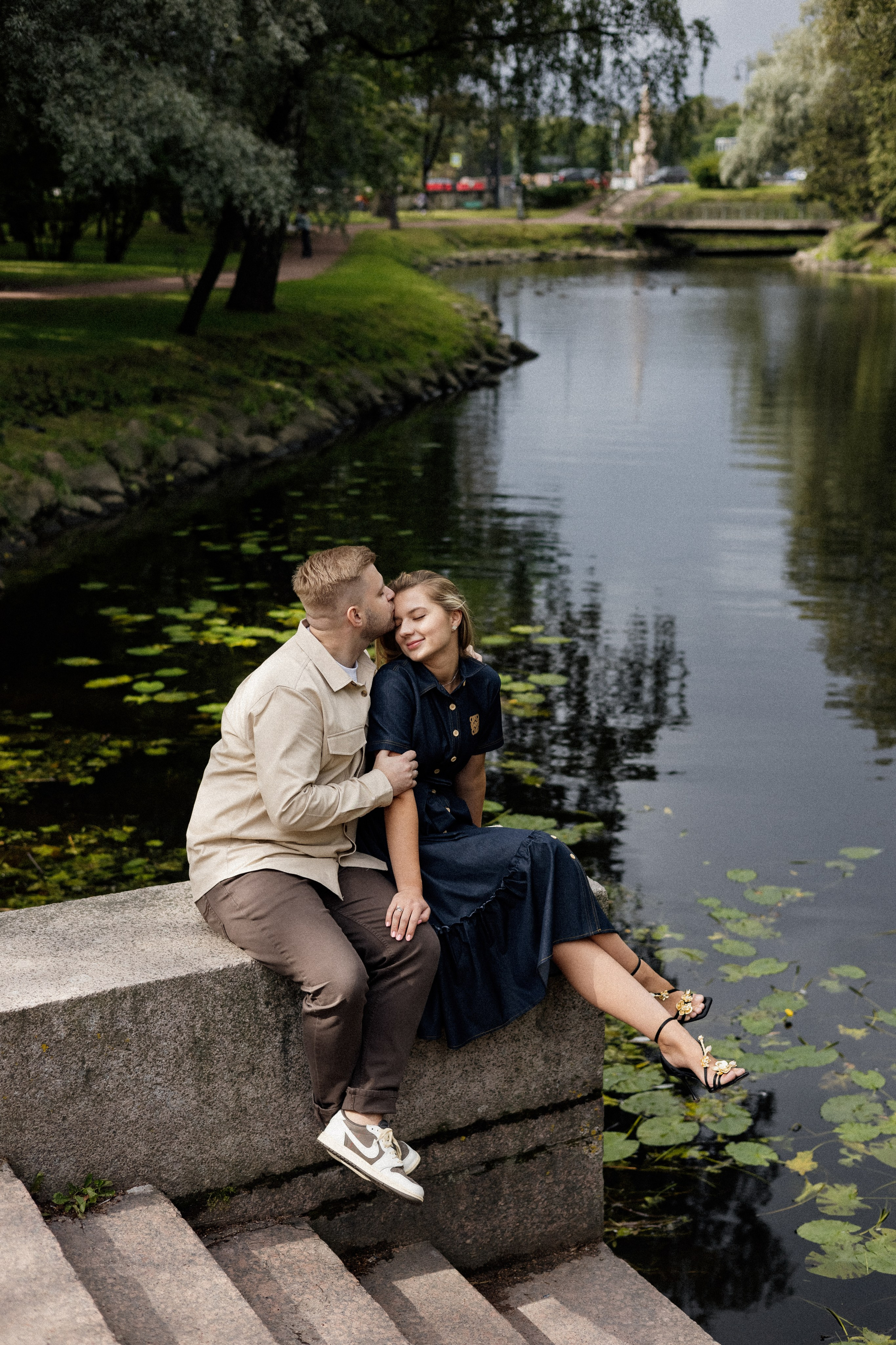 Свидание на Петроградке. Свадебный фотограф в Санкт-Петербурге Ксения Кобышева