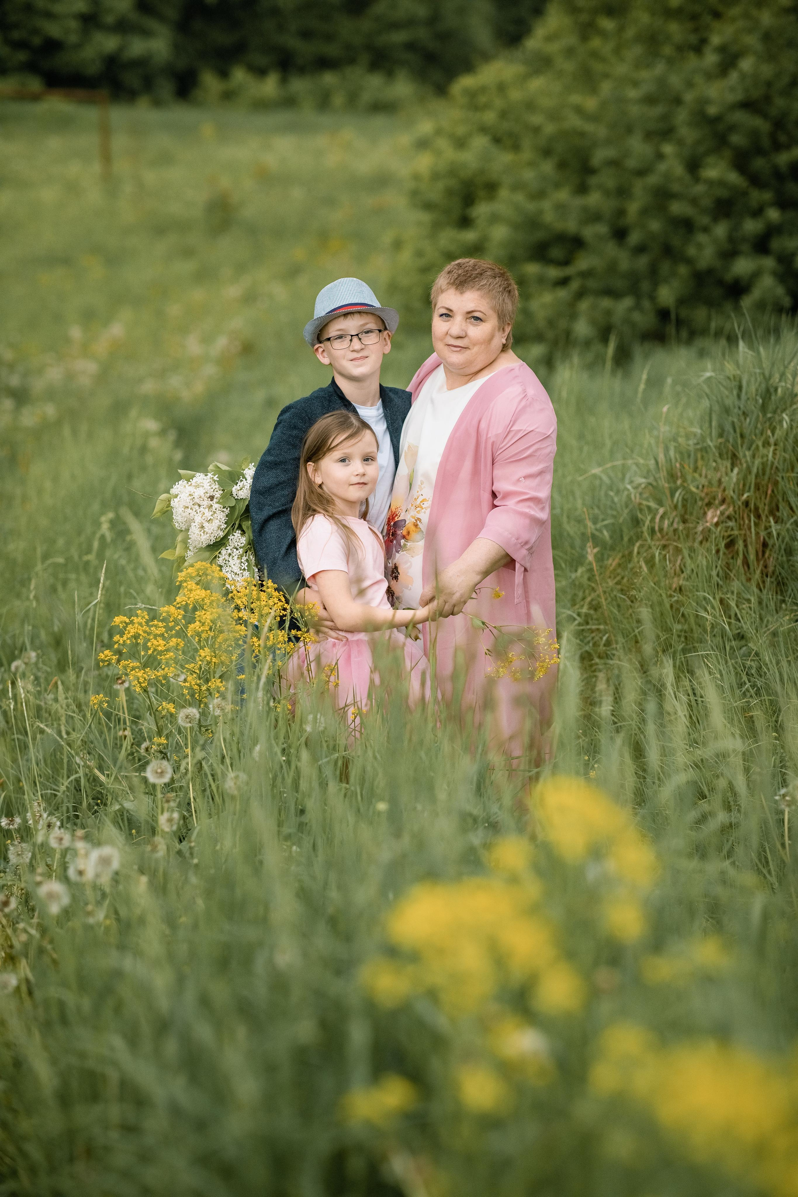Фотосессия на природе для семьи Евгении. Женский семейный фотограф Тула Москва Захарова Анна