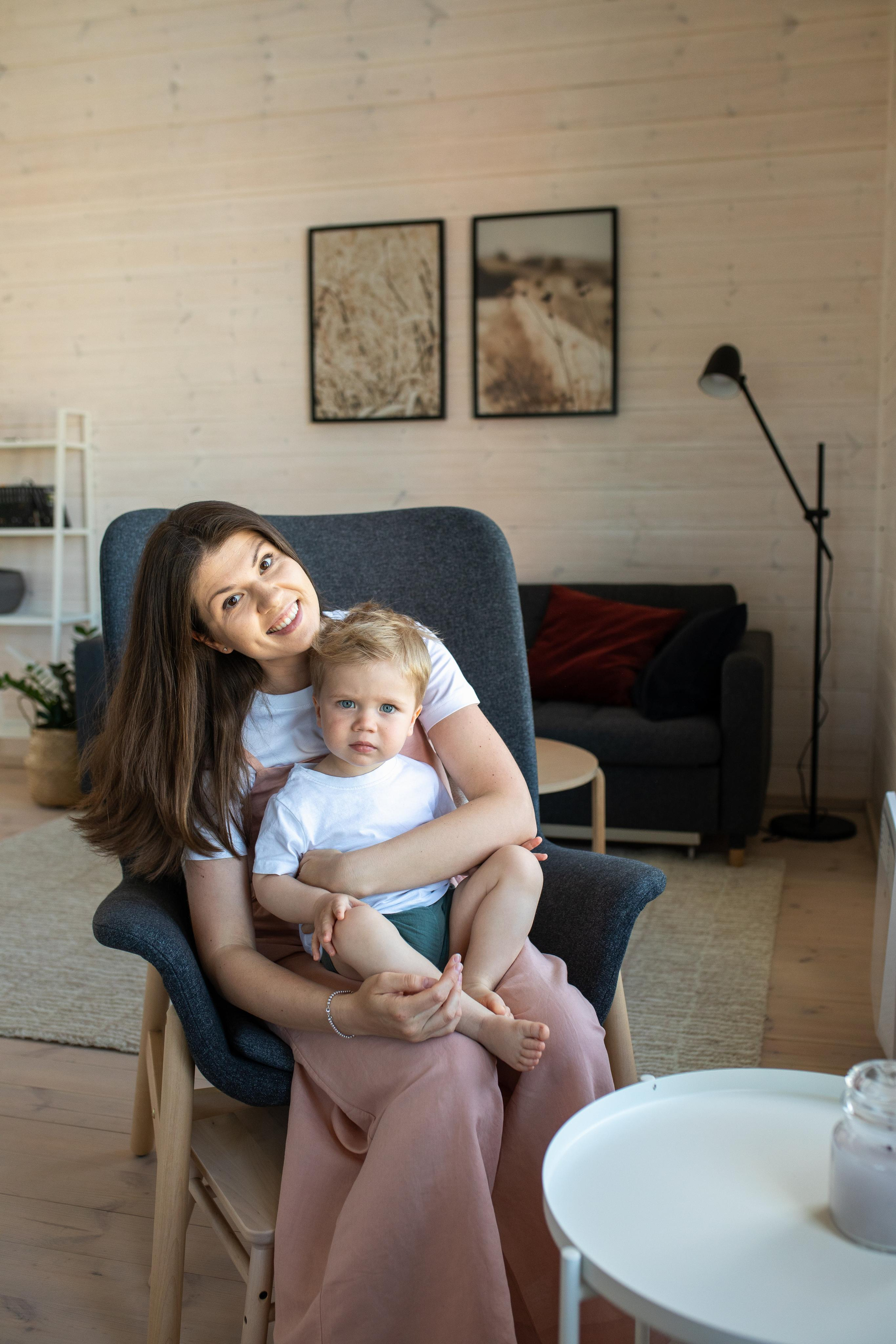 Ирина и Влад с детьми Болотов Дача. Женский семейный фотограф Тула Москва Захарова Анна