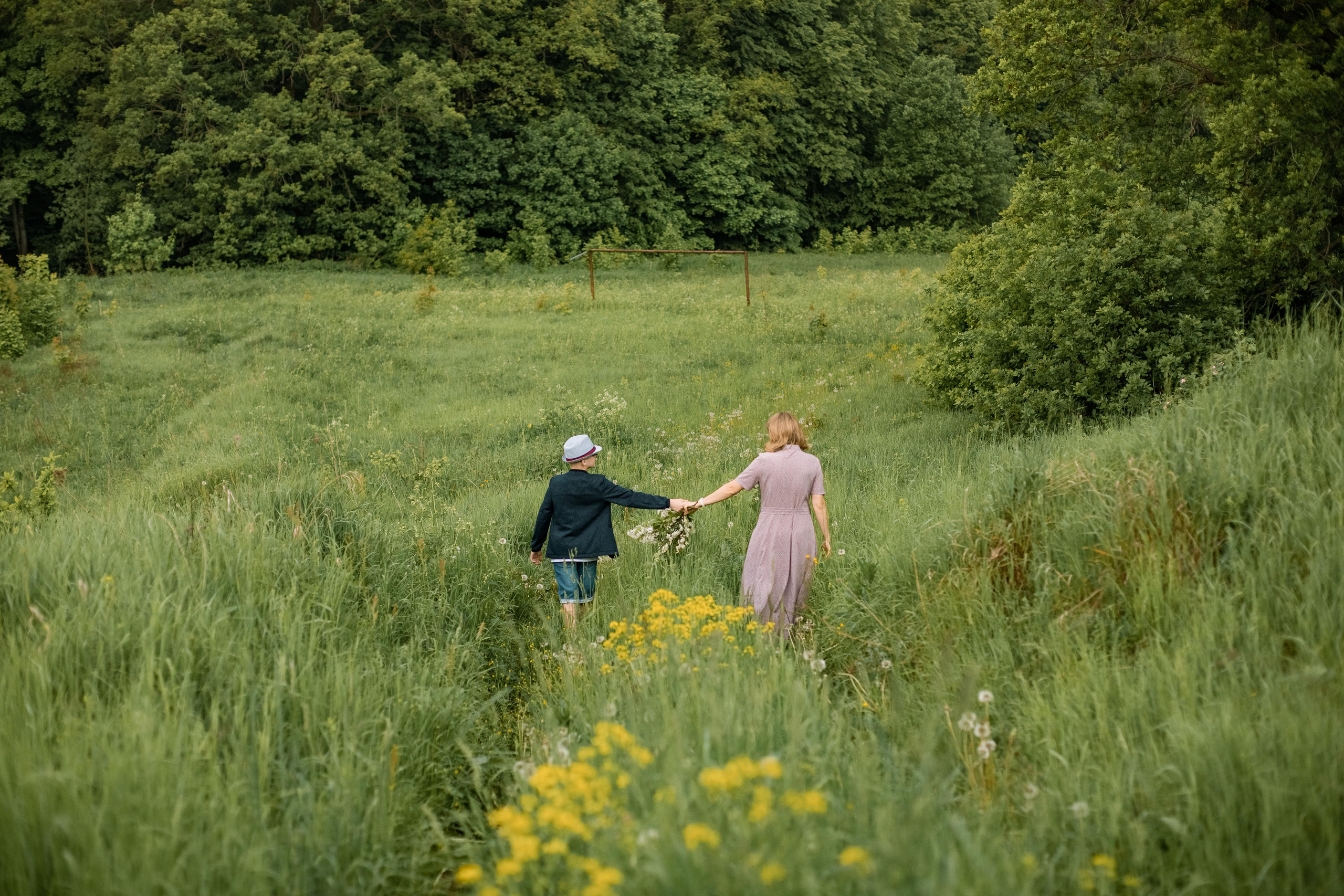 Фотосессия на природе для семьи Евгении. Женский семейный фотограф Тула Москва Захарова Анна