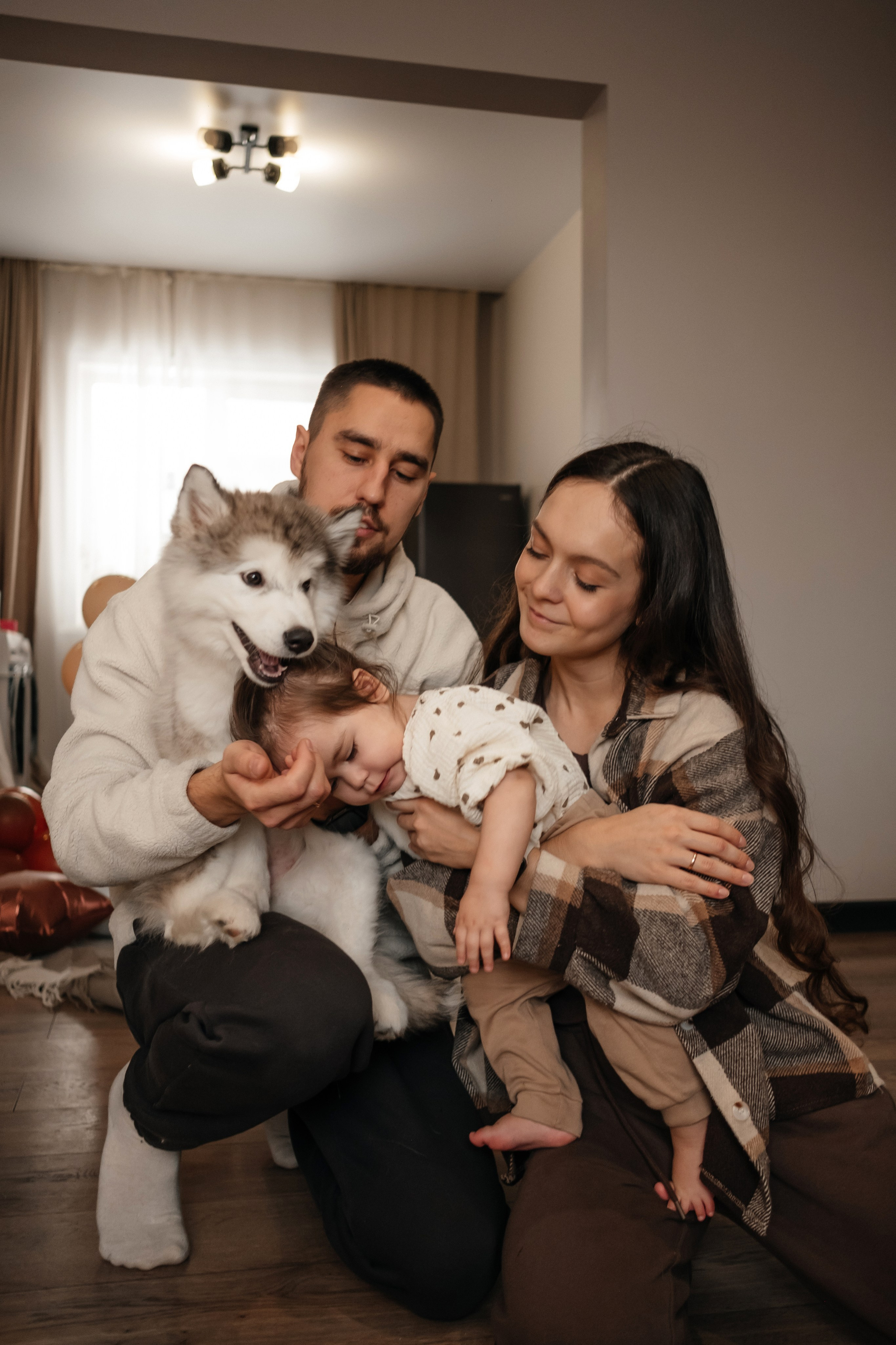 Катя, Саша и Еся | домашняя съемка. Фотограф в Новосибирске Диана Ильиных