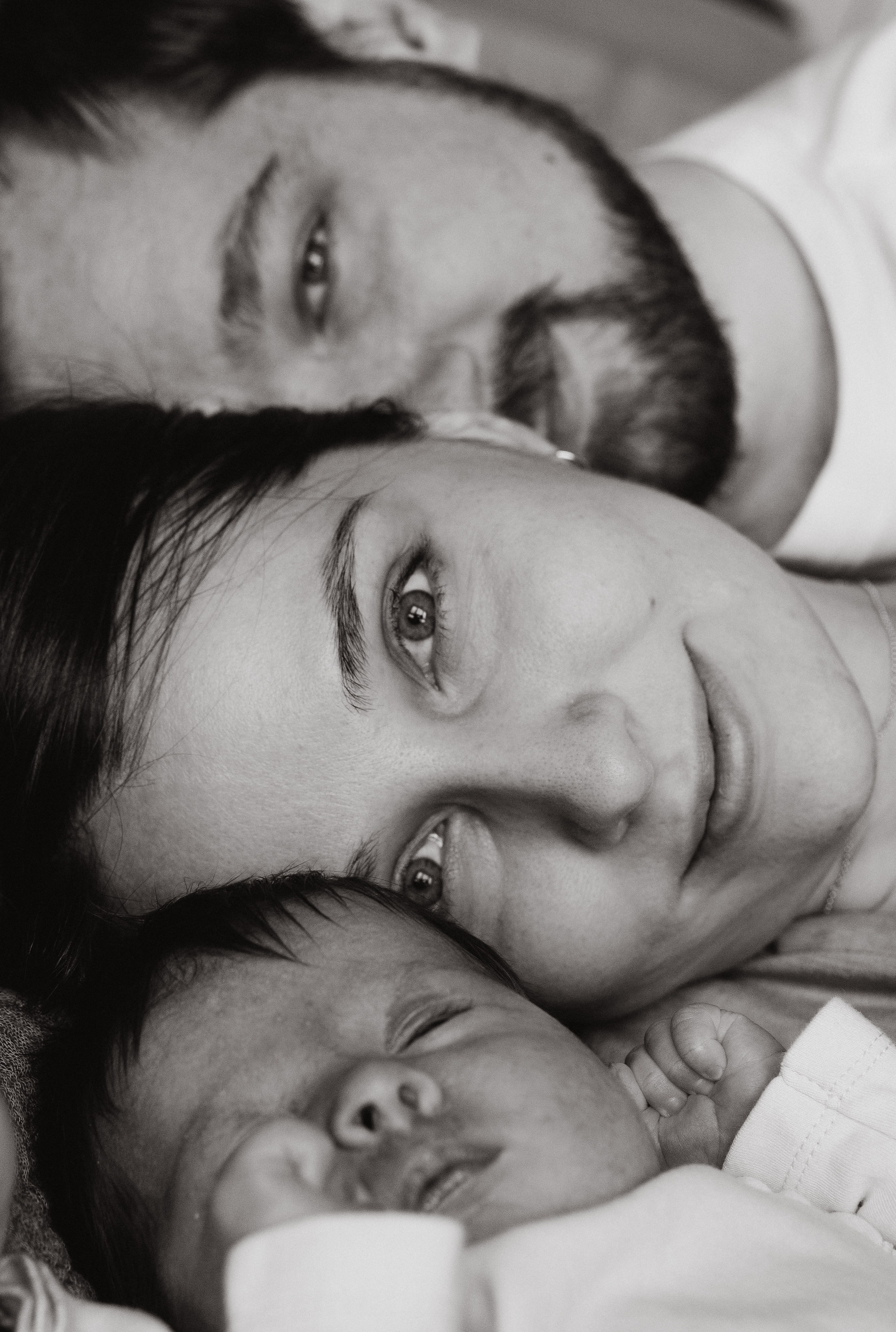 Василисе 1 месяц. Семейный, ньюборн фотограф, фотограф на роды в Москве, Виктория Тюльдюкова