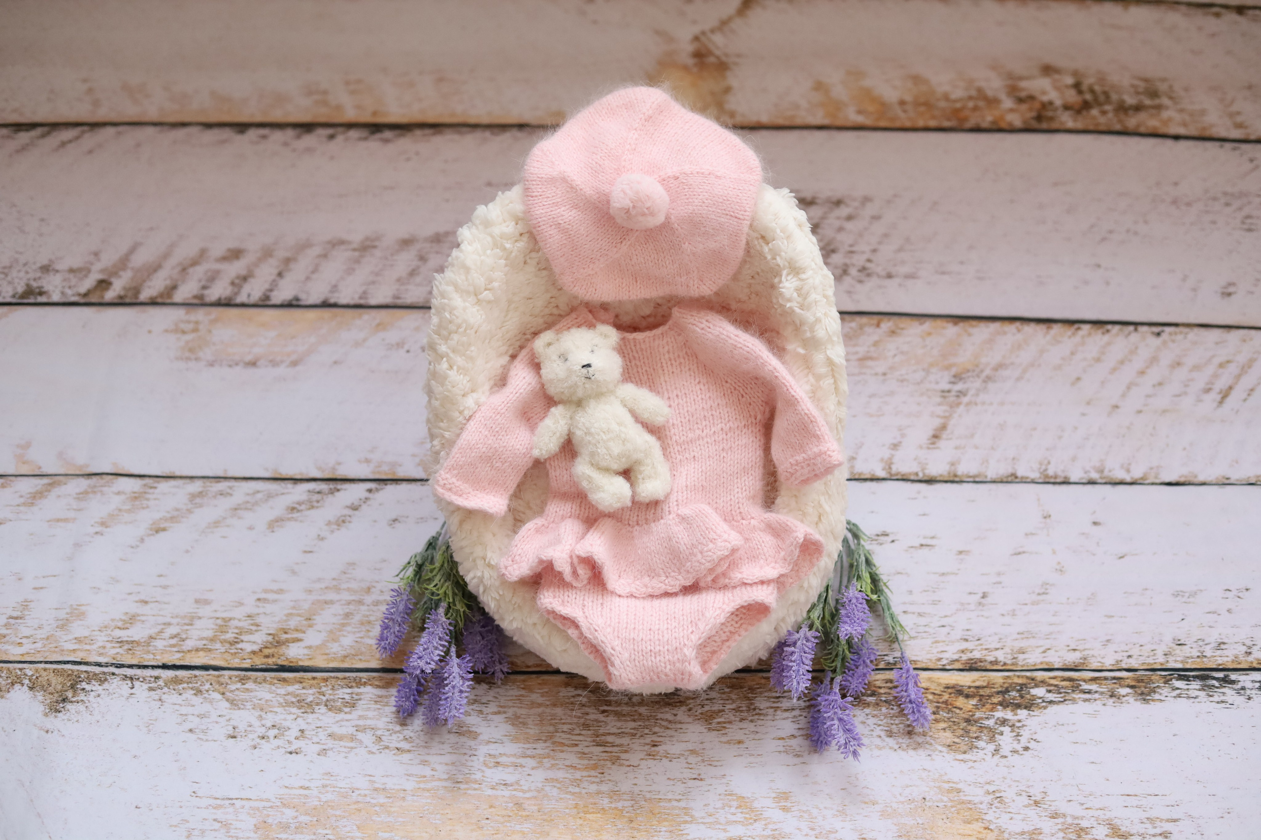 Фотосессия новорожденного в стиле Chanel. Фотограф новорожденных в Москве Елена Михеева