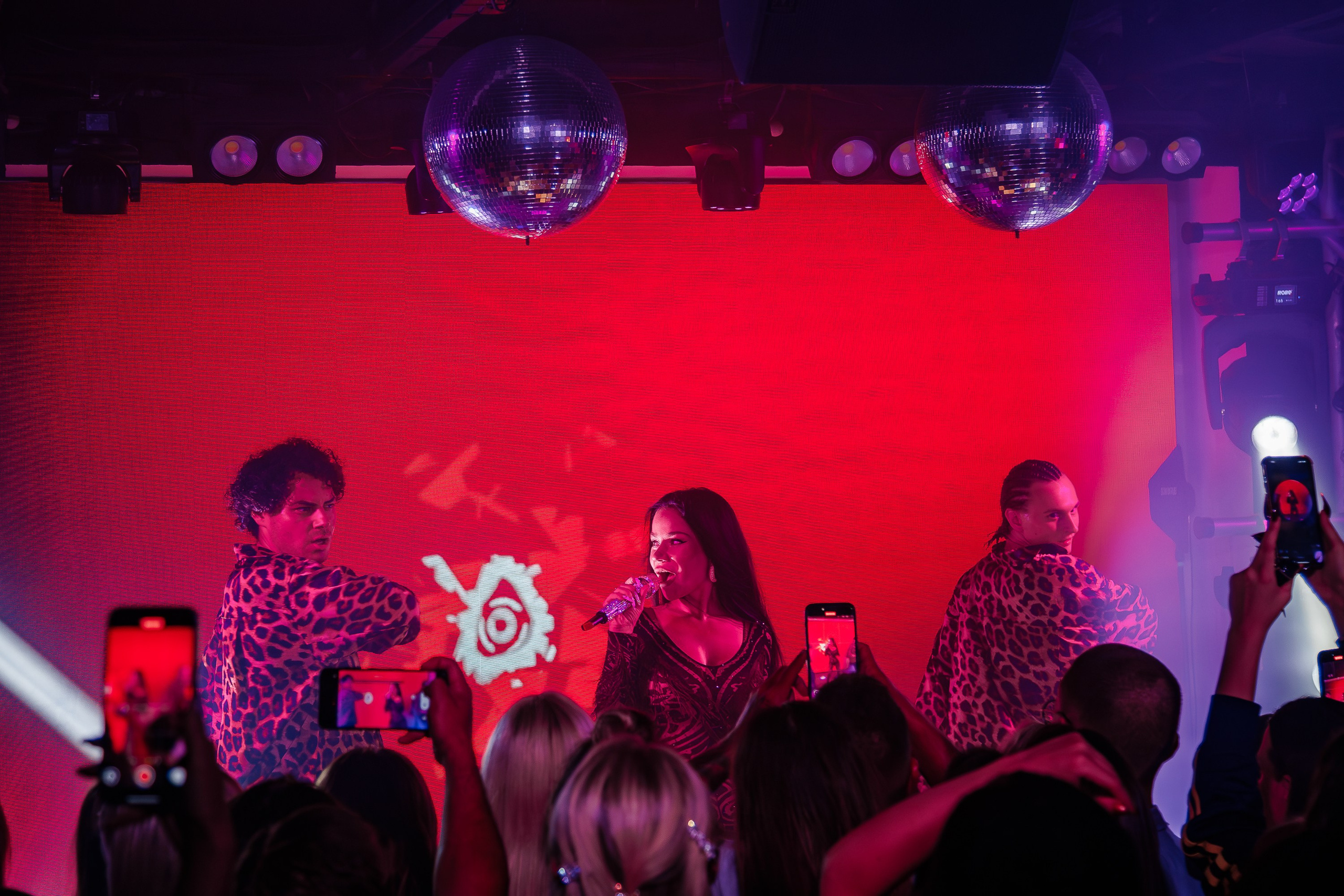 «Бьянка"_Чайка на пляже_Ялта_25.07.2025 г. Аминов Руслан | Фотограф