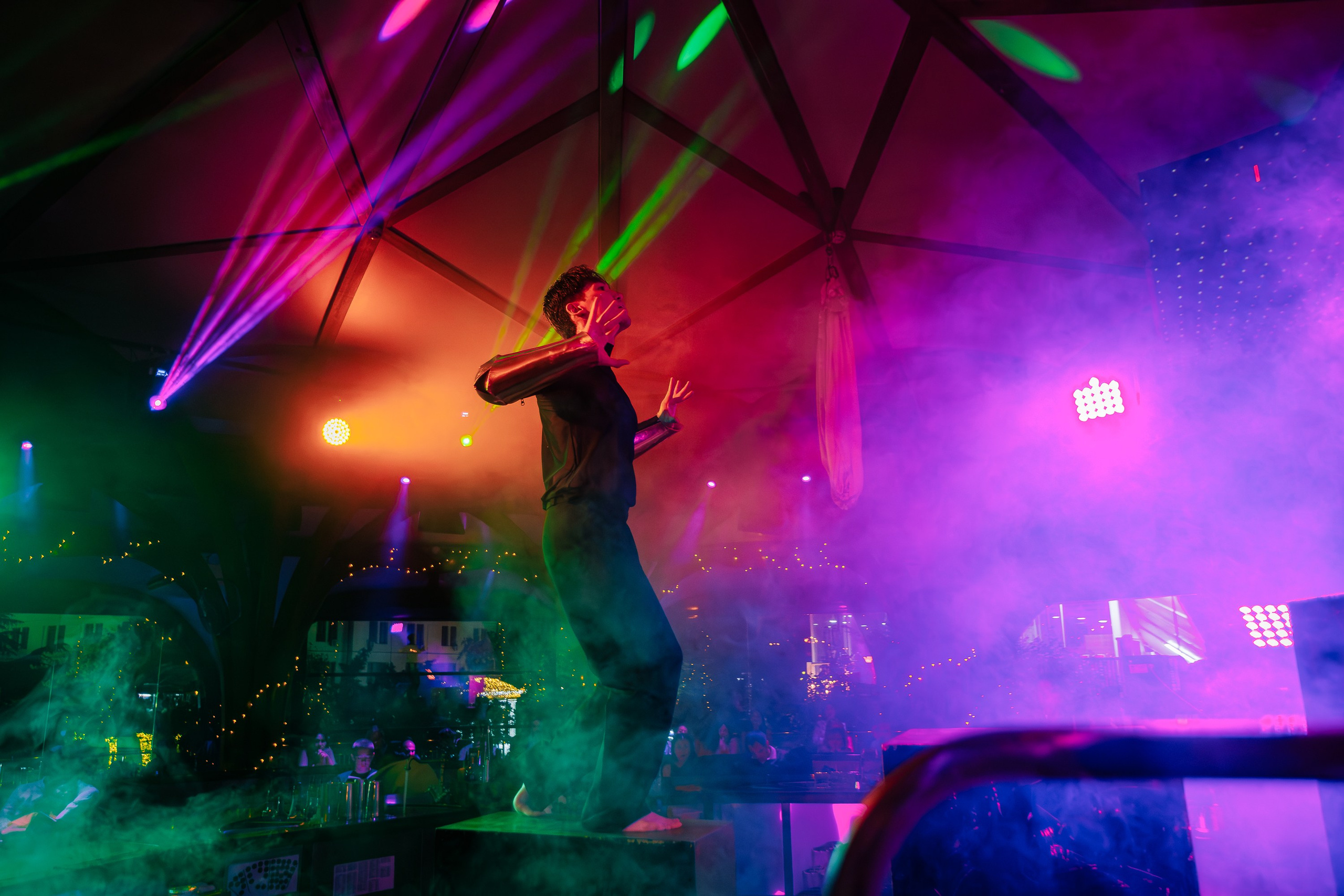 PTIZZA SHOW. Gold & Black in Ptizza Bar_Ялта_6.07.2025. Аминов Руслан | Фотограф