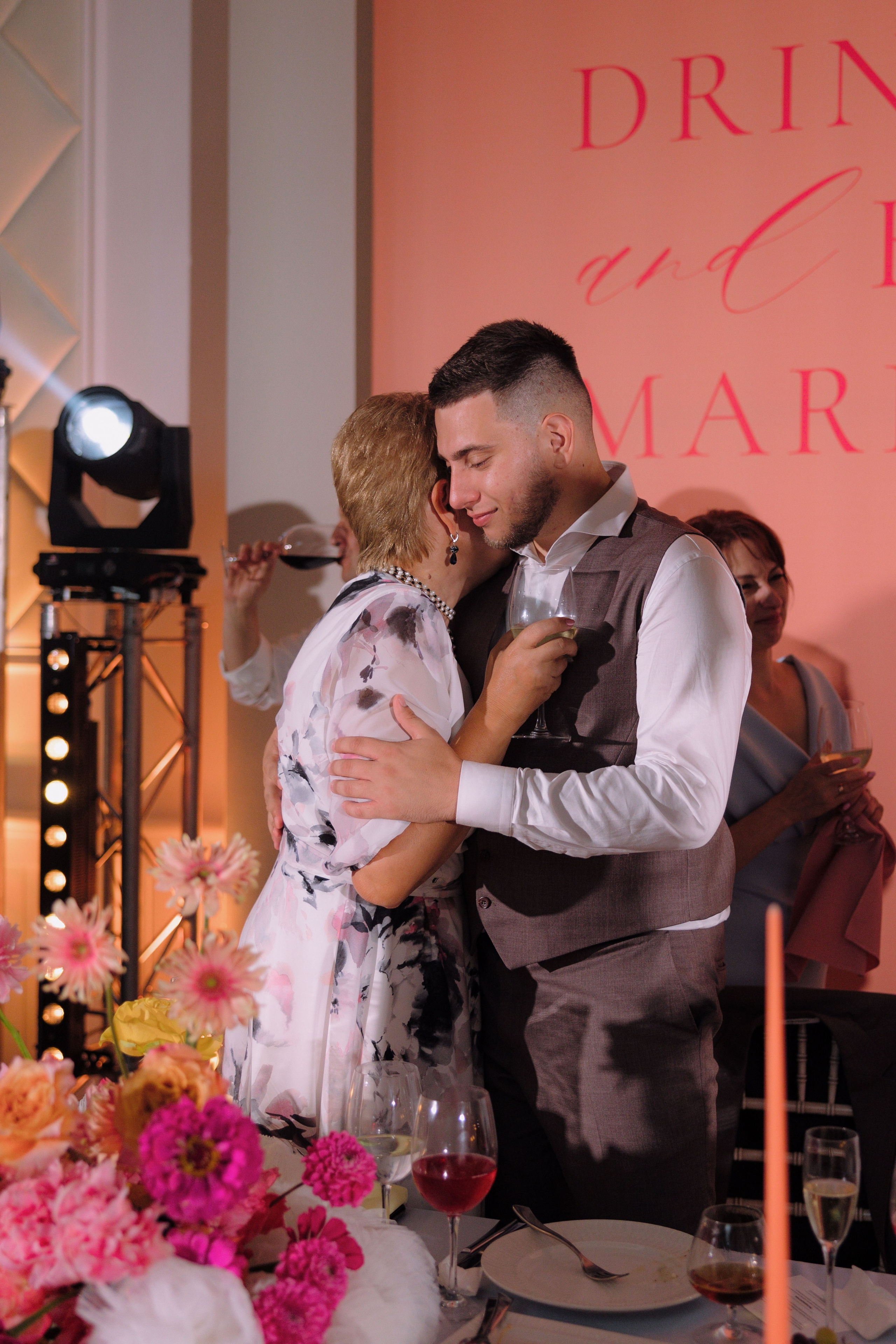 Vanya & Valeria. Главная