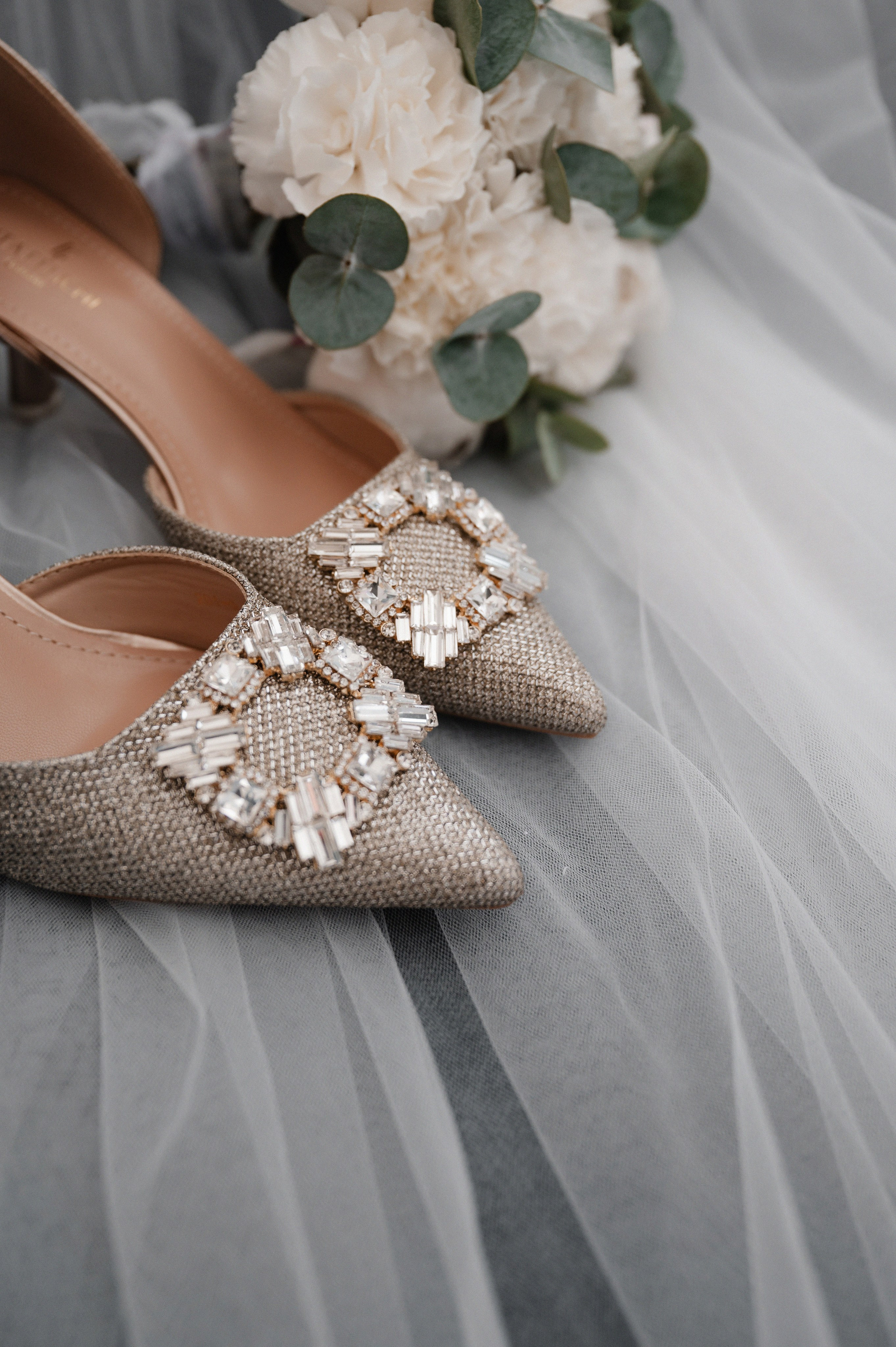 Роман и Алсу Остафьево. Свадебный фотограф Раменское-Москва