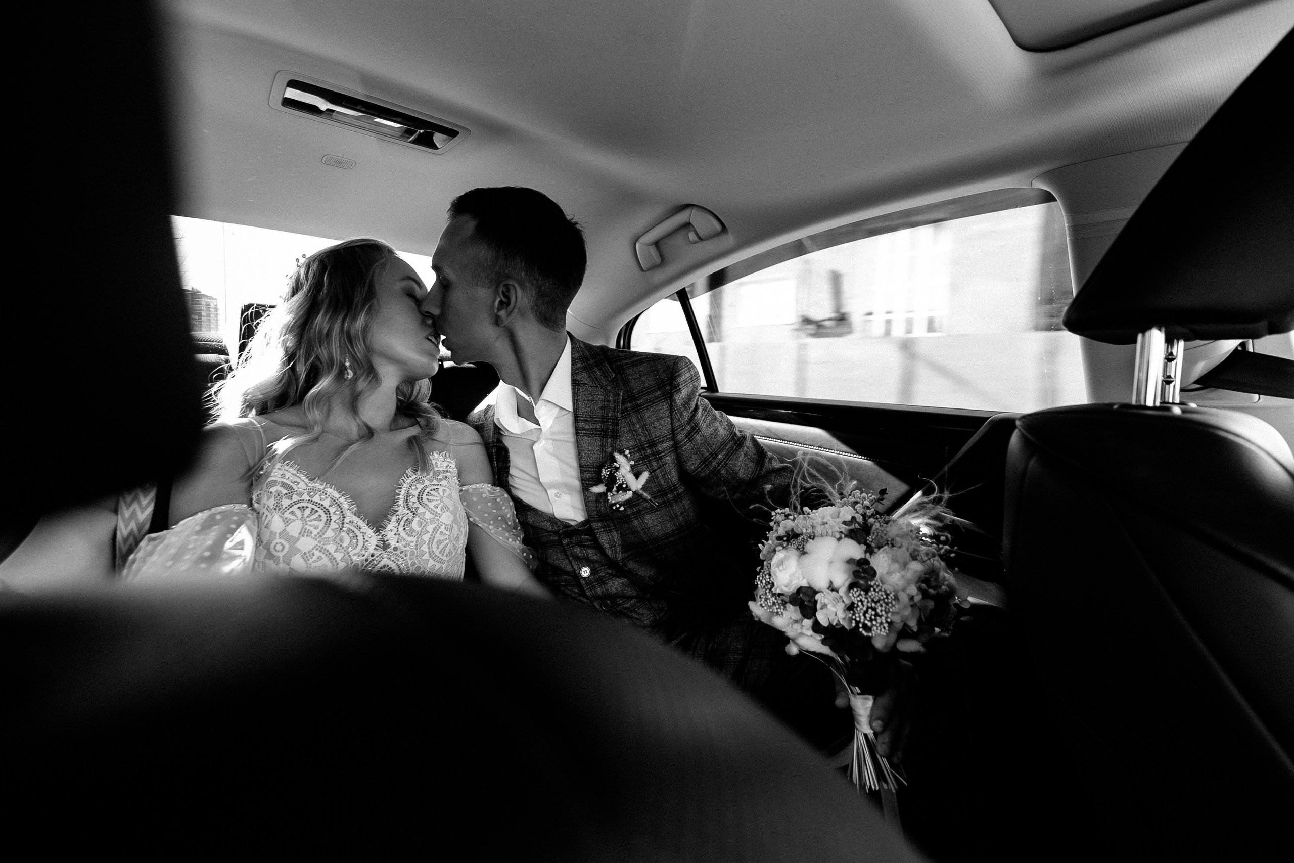 Август. Жара. Влюбленные. Свадебный и репортажный фотограф в Ярославле и Санкт-Петербурге Роман Микрюков