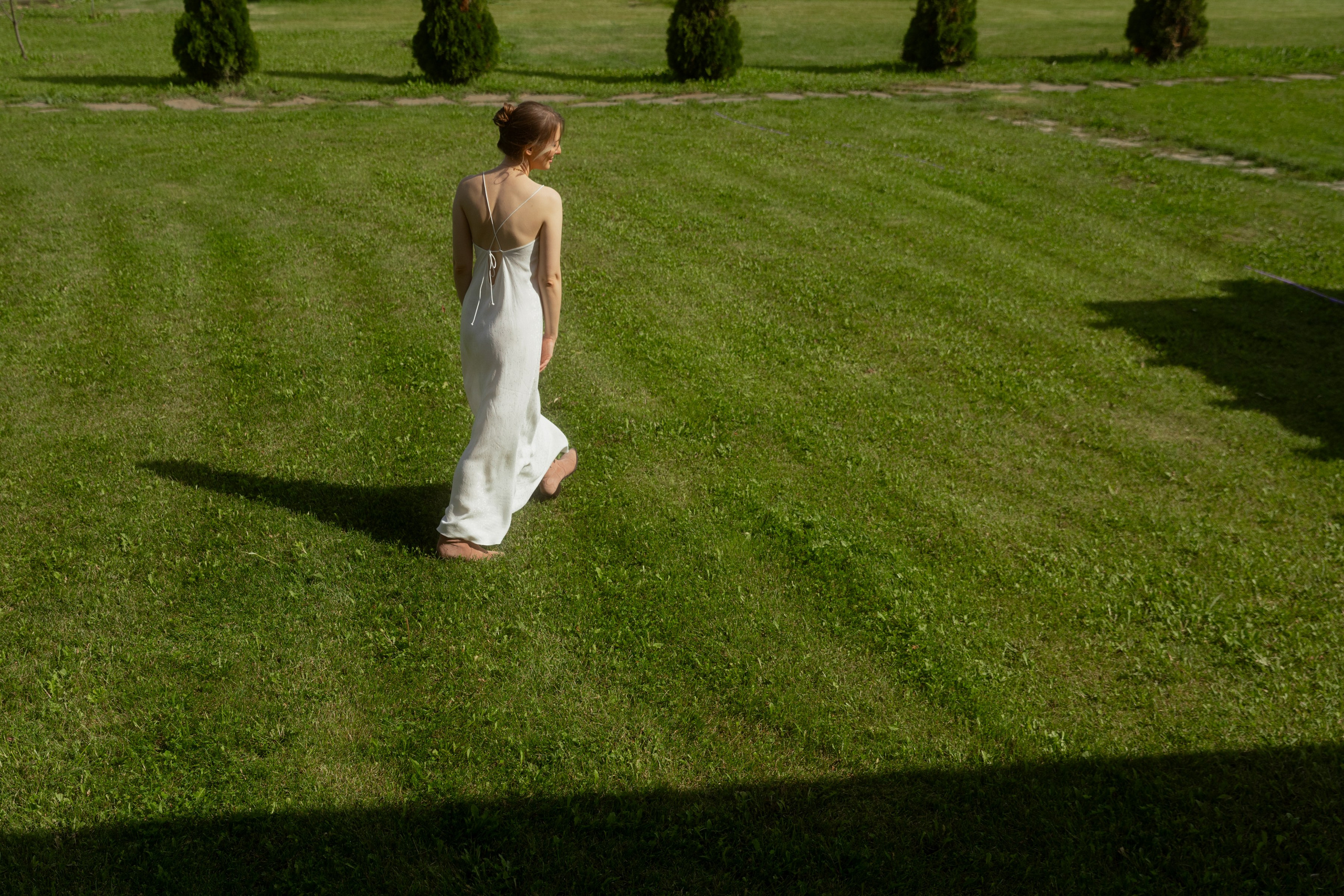 Алиса и Слава, роспись в Москве и вечеринка на природе, подальше от города. Фотограф в Москве Екатерина Черненко