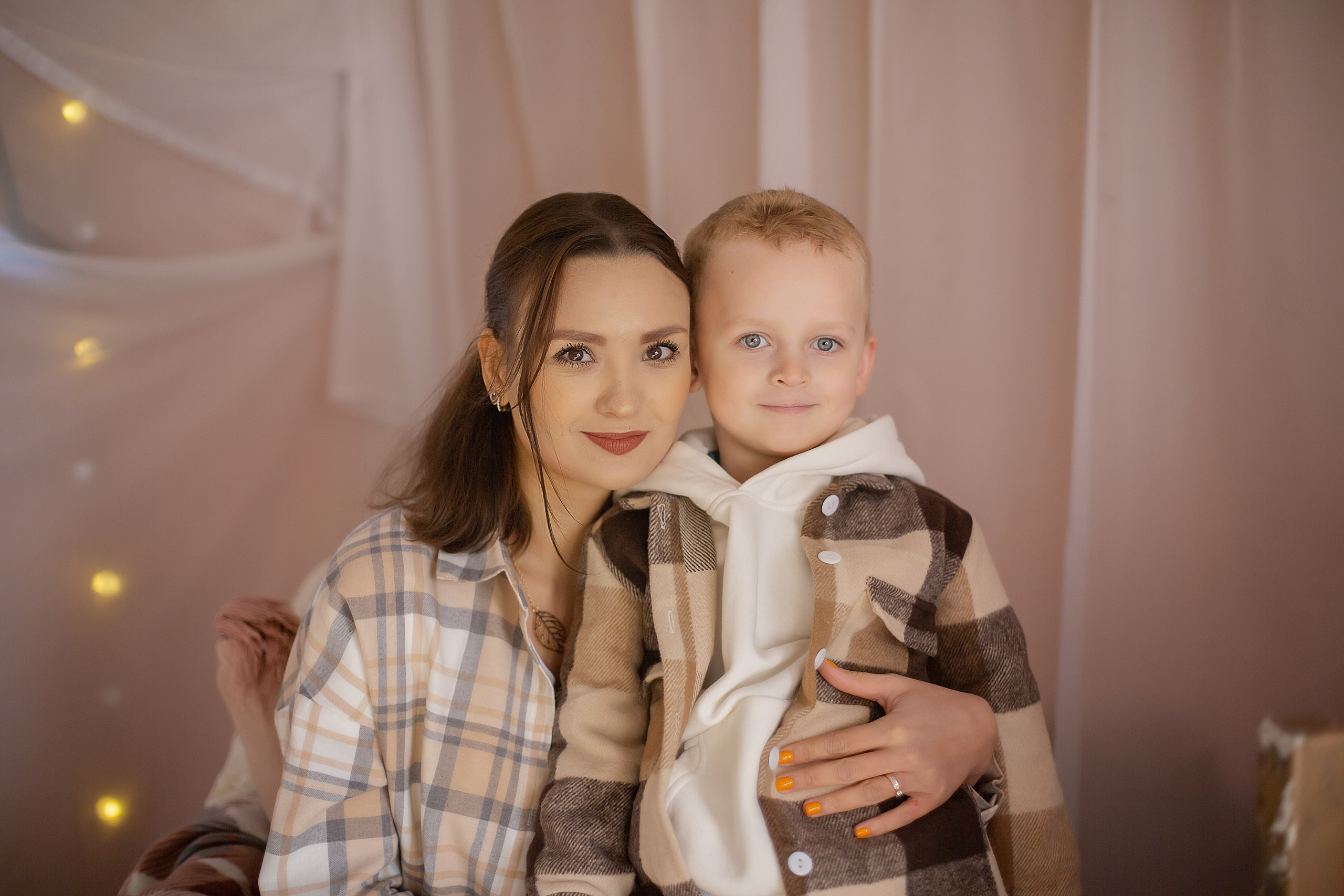 Юлия. Фотограф Анастасия, СПб: живые семейные и женские фотосессии без позирования, наполненные эмоциями