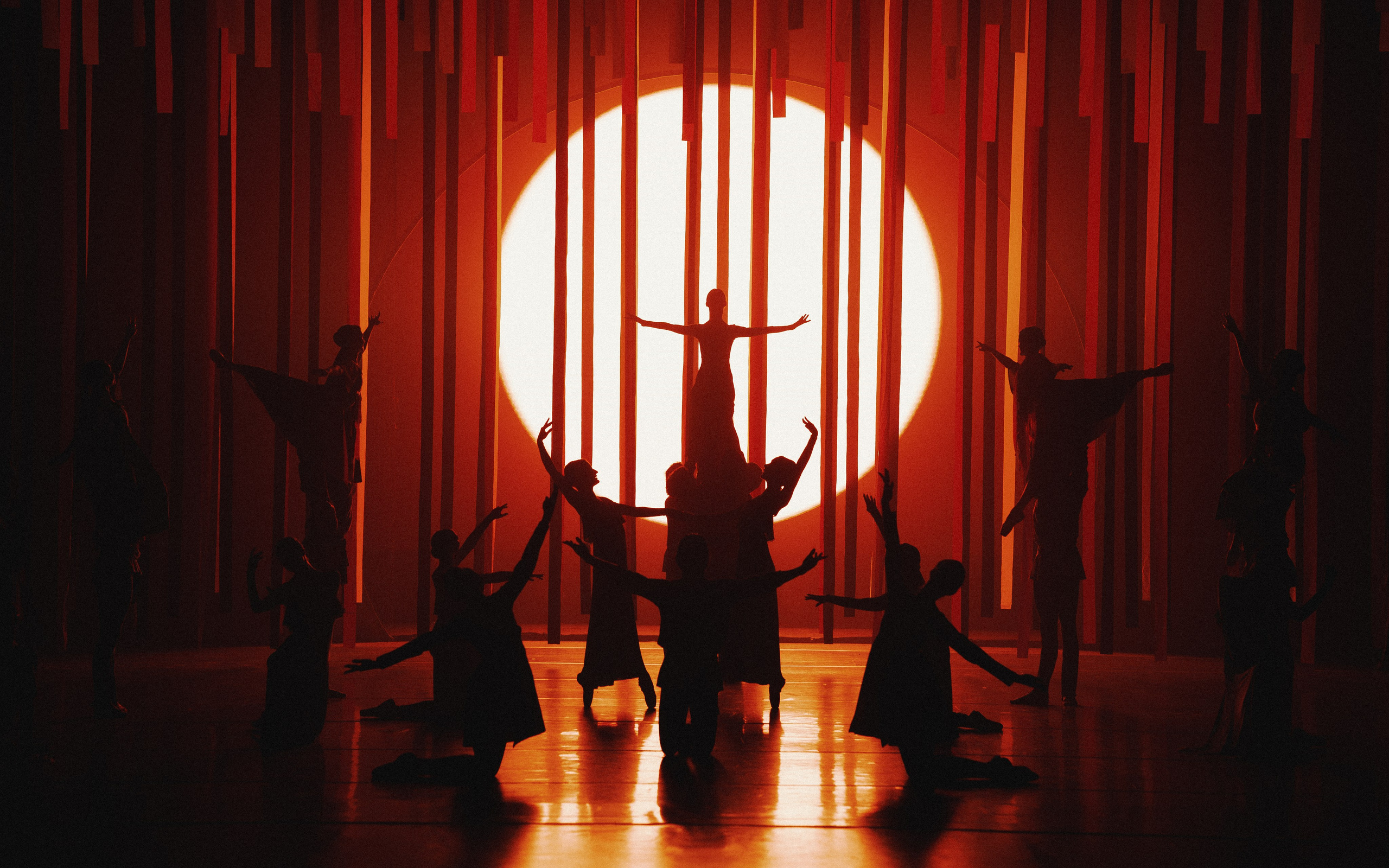 Балет «Симфония № 1» — хореограф Ксения Скареднова. Театральный фотограф в Санкт-Петербурге Дмитрий Скареднов