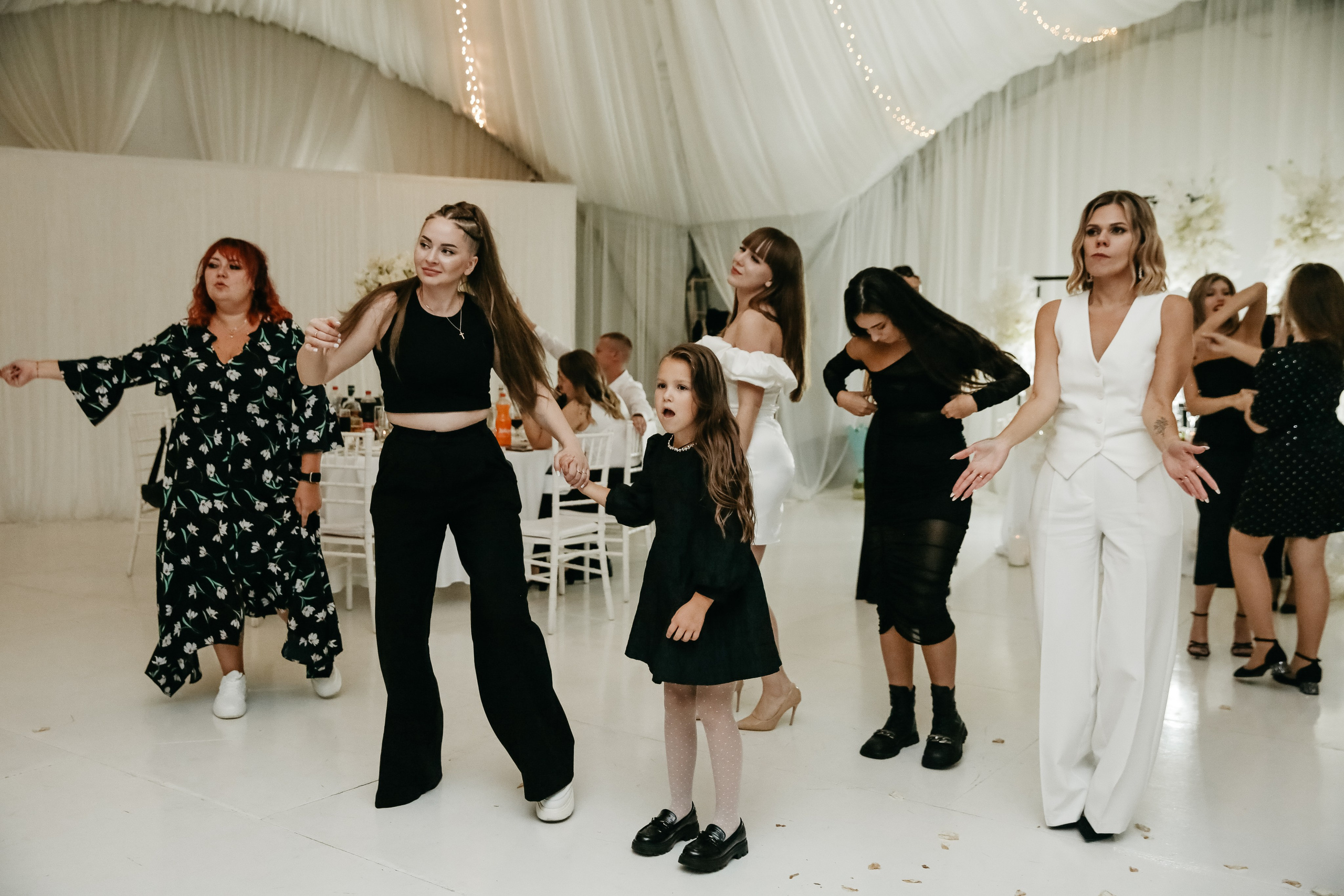 Ангелина и Рома (Свадебный шатер «это по любви»). Катерина Макиева