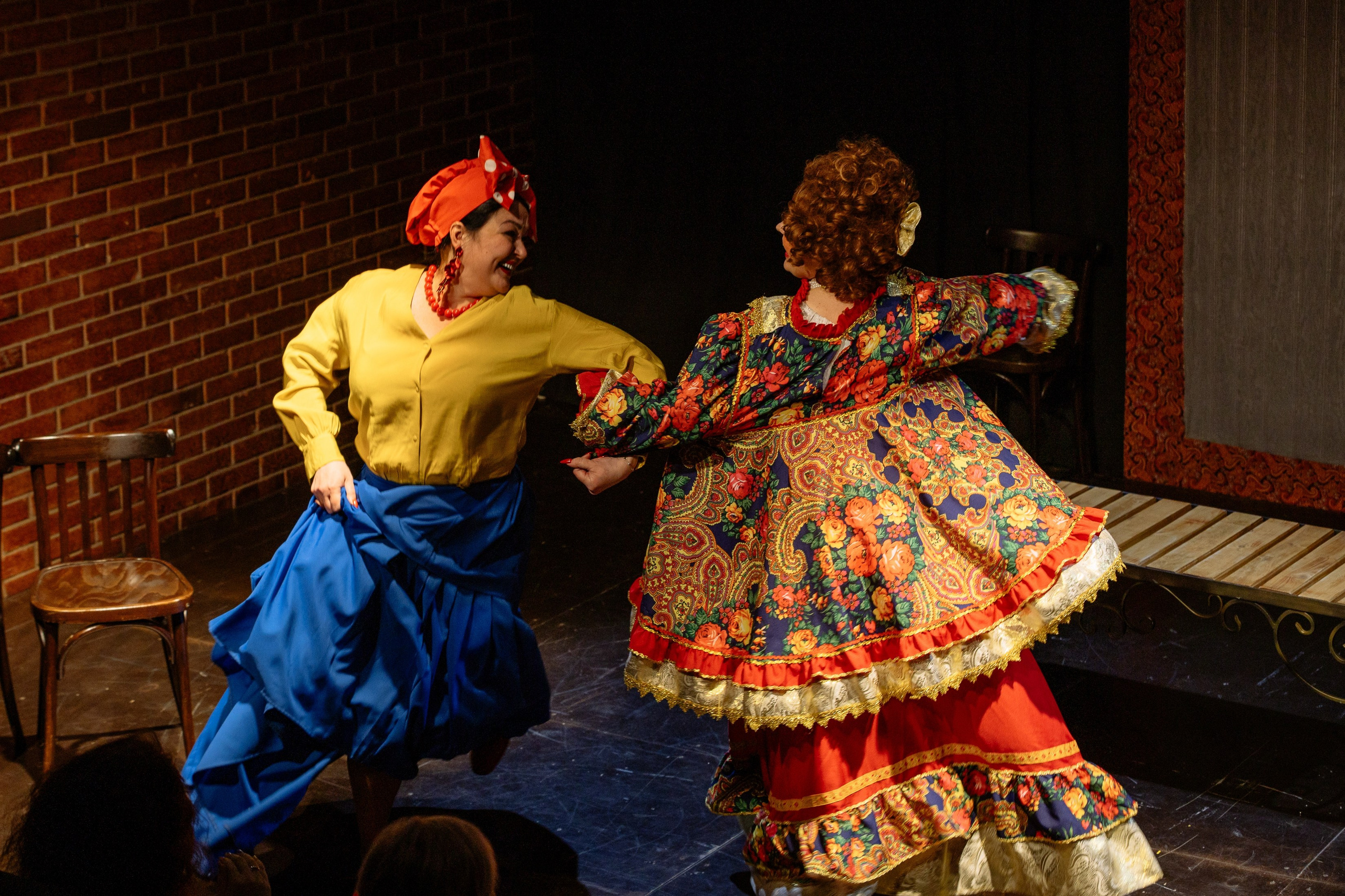 Театр Арт-Авеню _ Женитьба Бальзаминова. Фотограф Юлия Мальцева