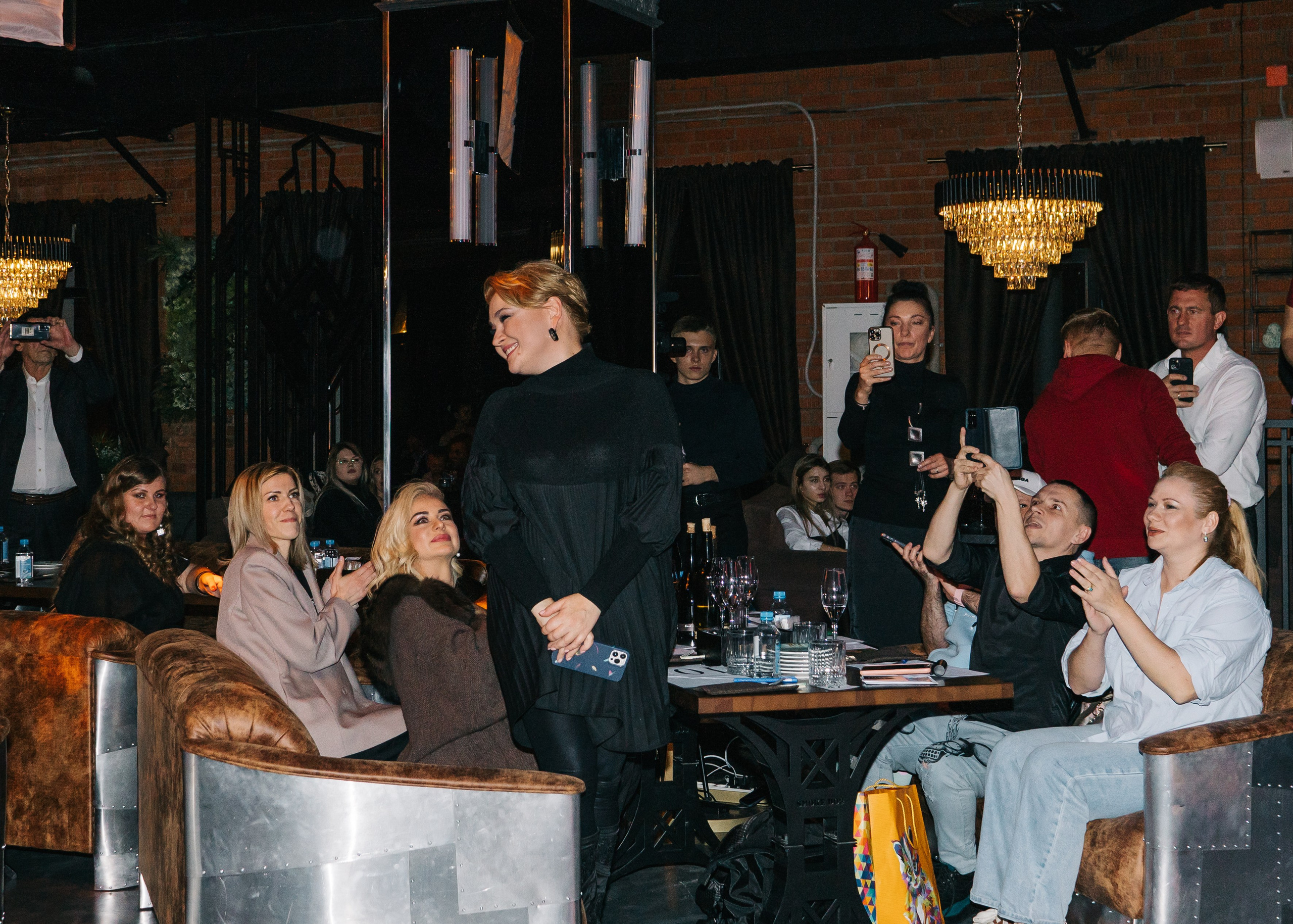 Лаборатория вокала Юлии Свердлик. Женский фотограф в Москве Анастасия Сидорова