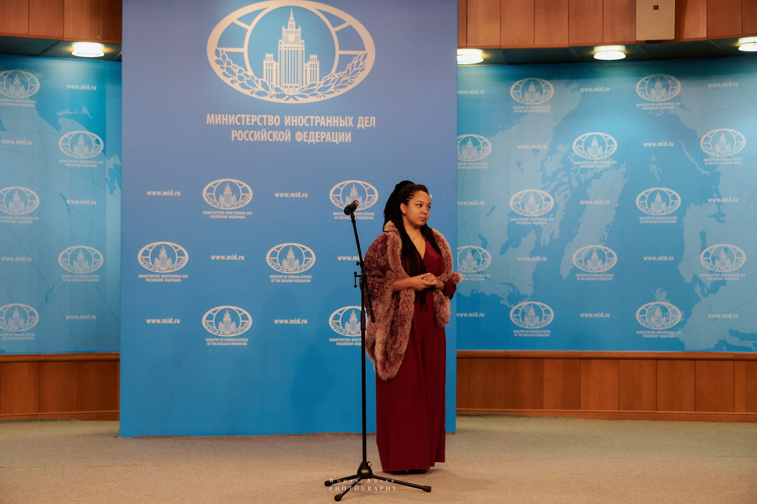 Презентация фильма Дарьи де Консейсао «Black to USSR» в конференц-зале МИД России. Фоторепортаж Роман Адлер. Фотограф Роман Адлер. Дарья де Консейсао