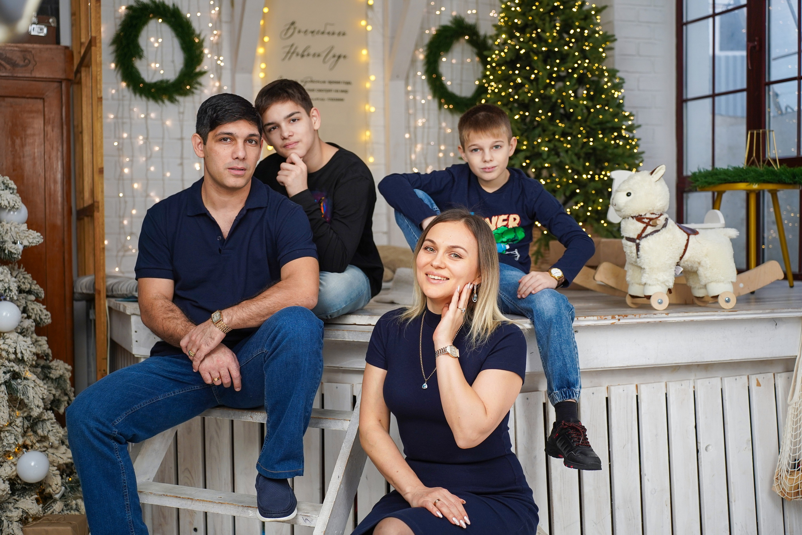 Новогодняя семейная фотосессия. Фотограф Новороссийск | Геленджик и ЮФО Эльвина Ясинская