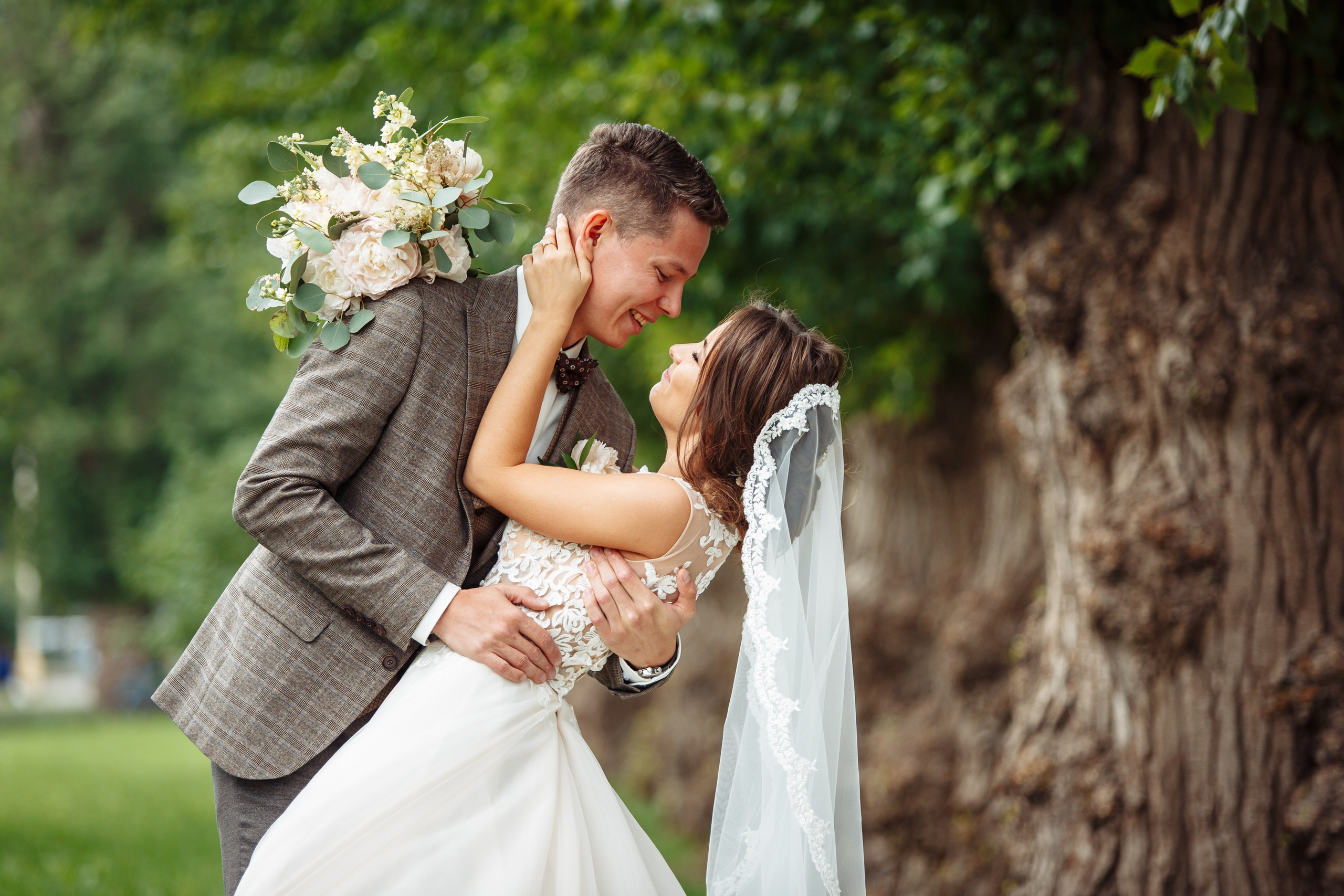 ЗАГС на ВДНХ регистрация брака, описание и особенности. Свадебный фотограф Москва и МО Сергей Киржаев