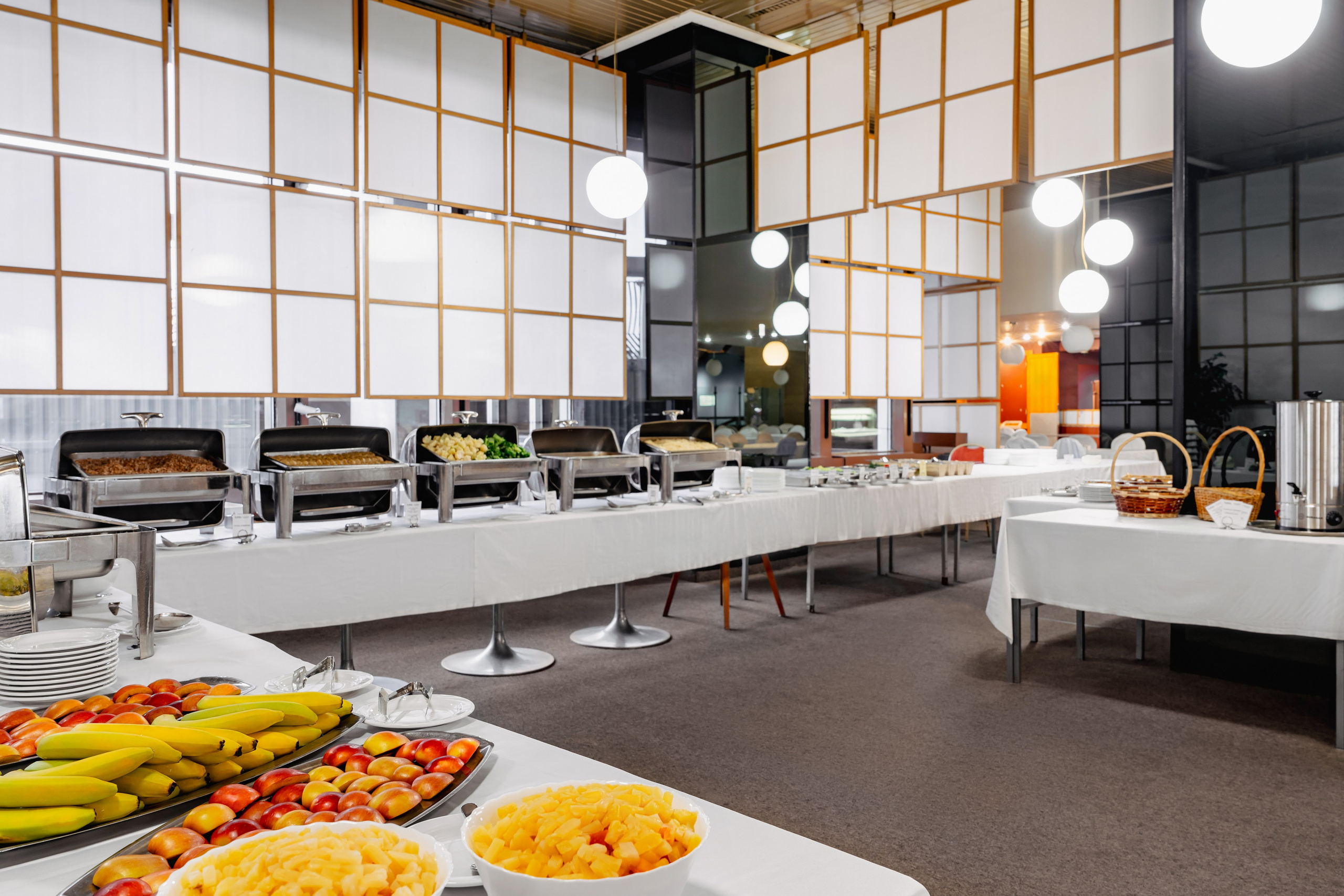 COSMOS ВДНХ. Отельный интерьерный фотограф Сочи