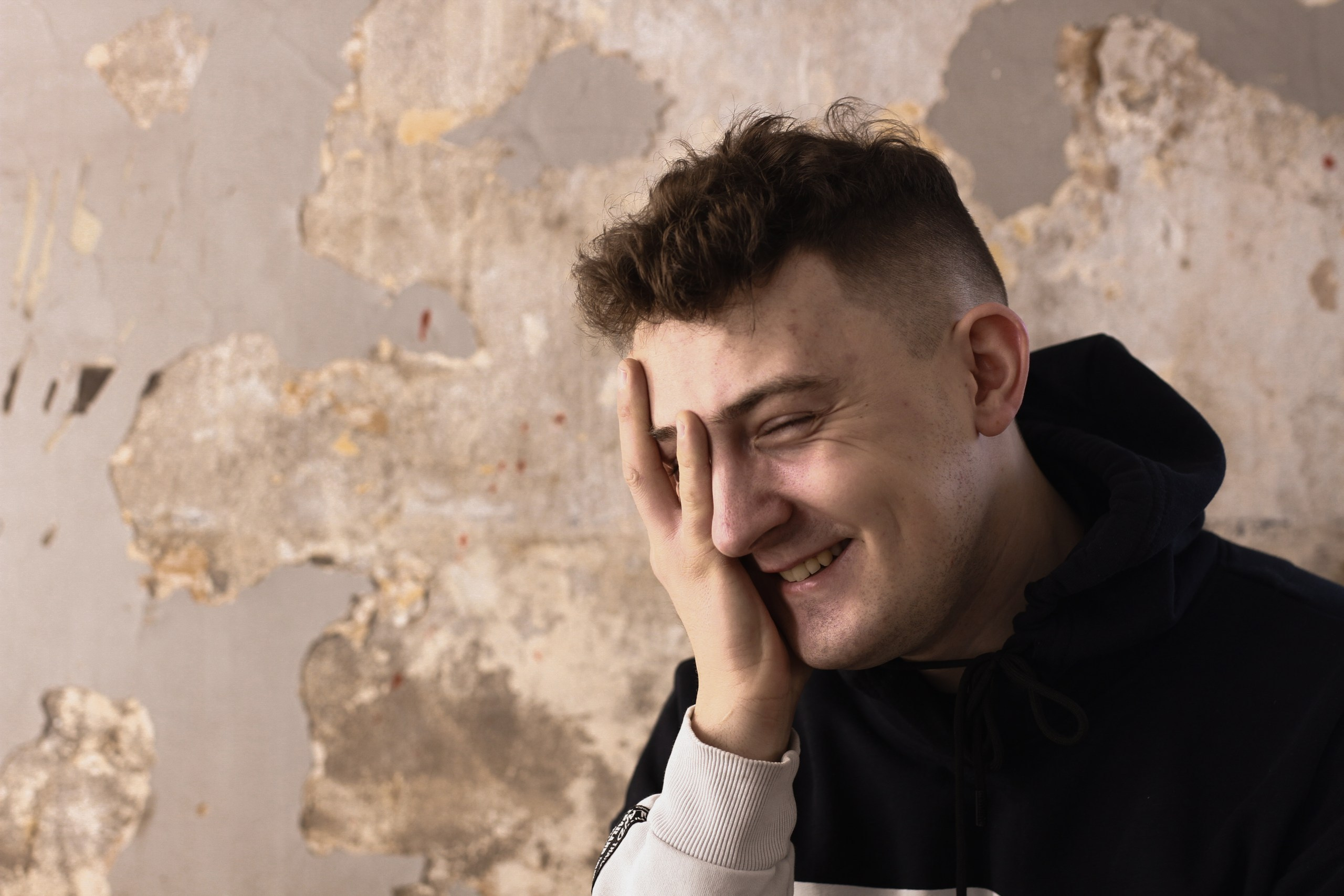 Художественная съёмка в студии. Мужской портрет. Свадебный, семейный и контент фотограф в Санкт- Петербурге Елена Грие