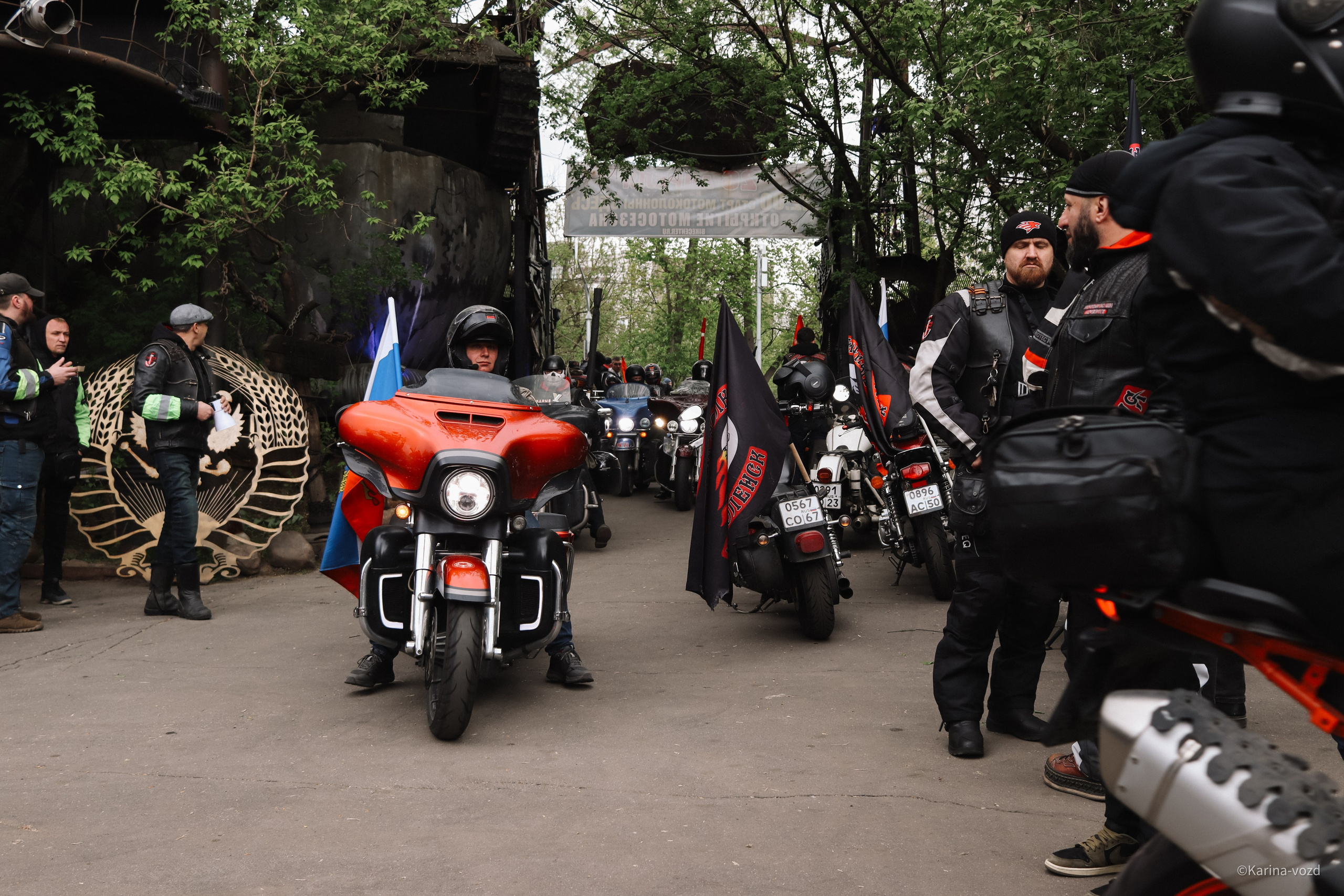 Открытие мотосезона 2025 «Ночные Волки"/ Москва. Репортажный фотограф в Москве и Зеленограде Karina-vozd