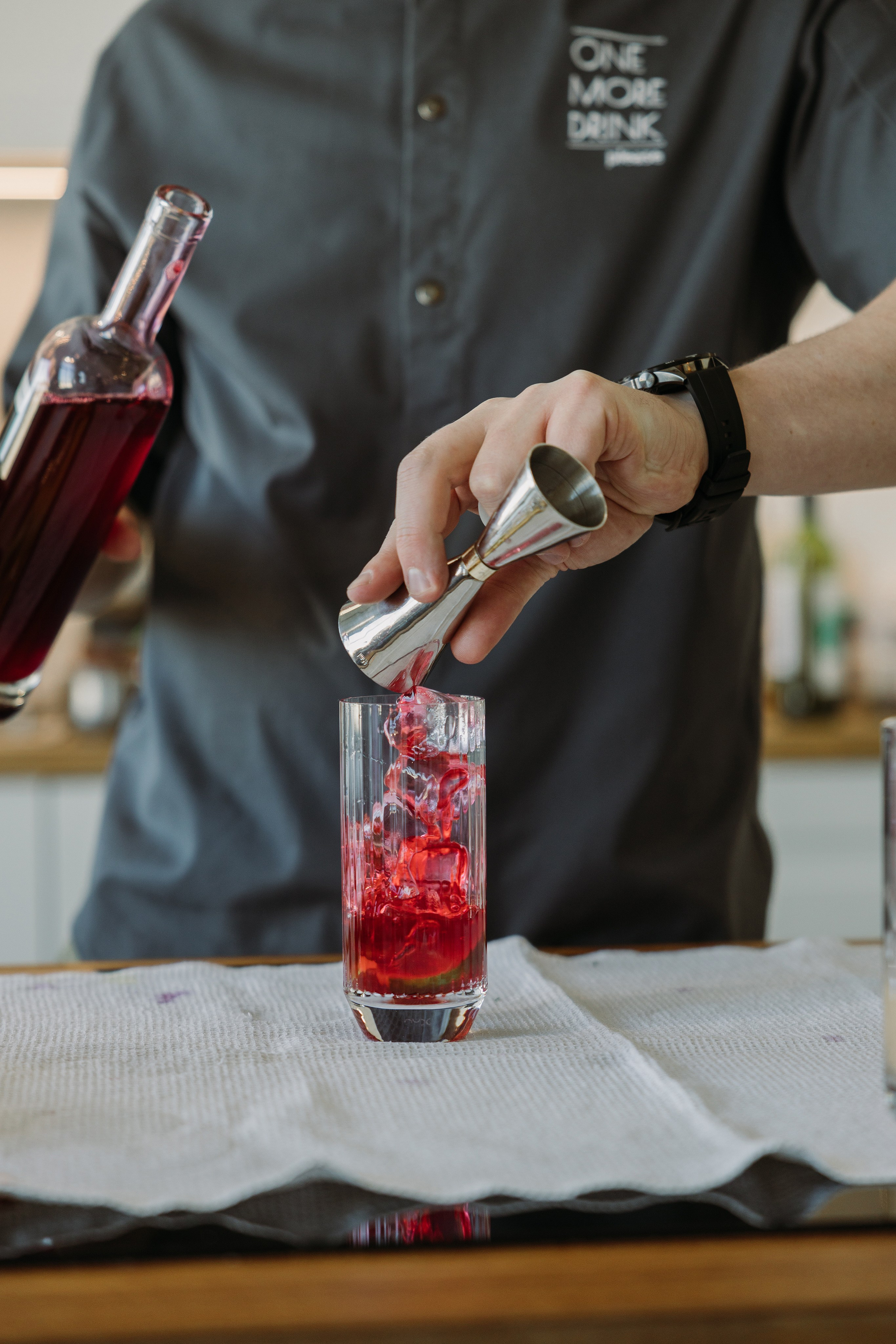 Мастер-класс по созданию коктейлей. Репортажный фотограф в Мурманской области