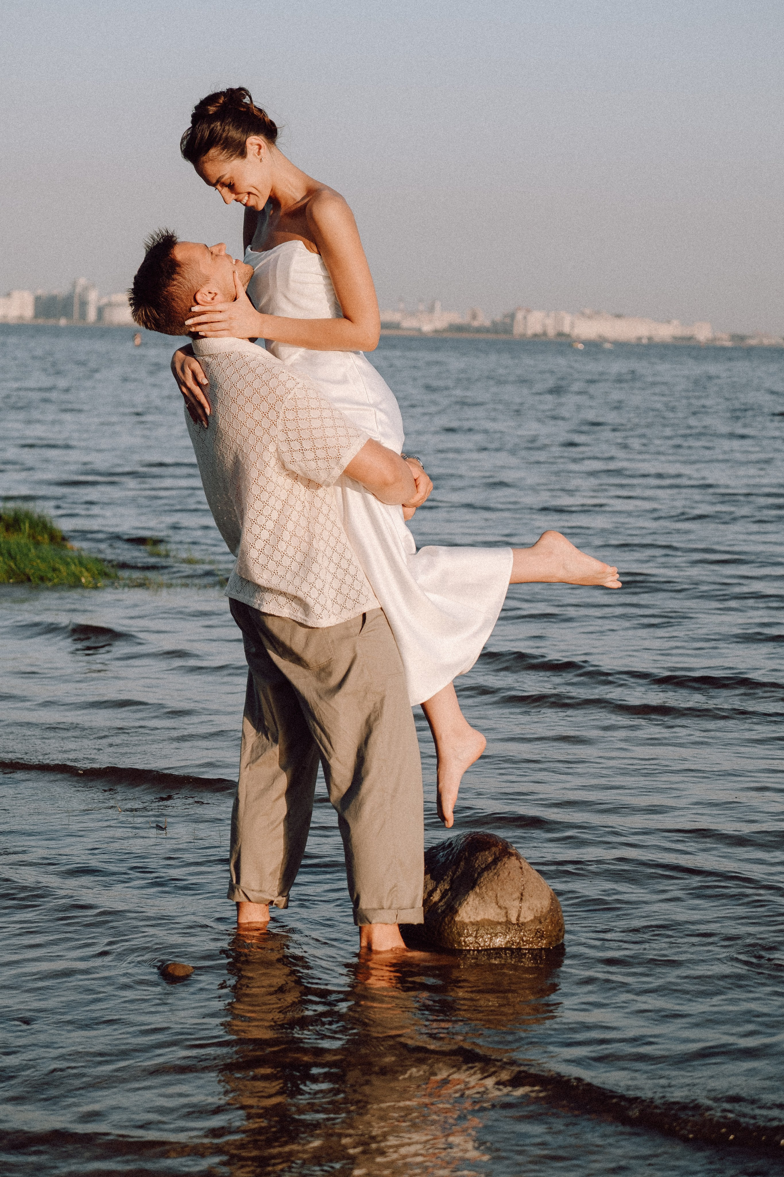 СВАДЕБНАЯ ФОТОСЕССИЯ ВЫЕЗДНОЙ ЦЕРЕМОНИИ (ФИНСКИЙ ЗАЛИВ). Профессиональный фотограф, Санкт-Петербург — Виктория Богомолова