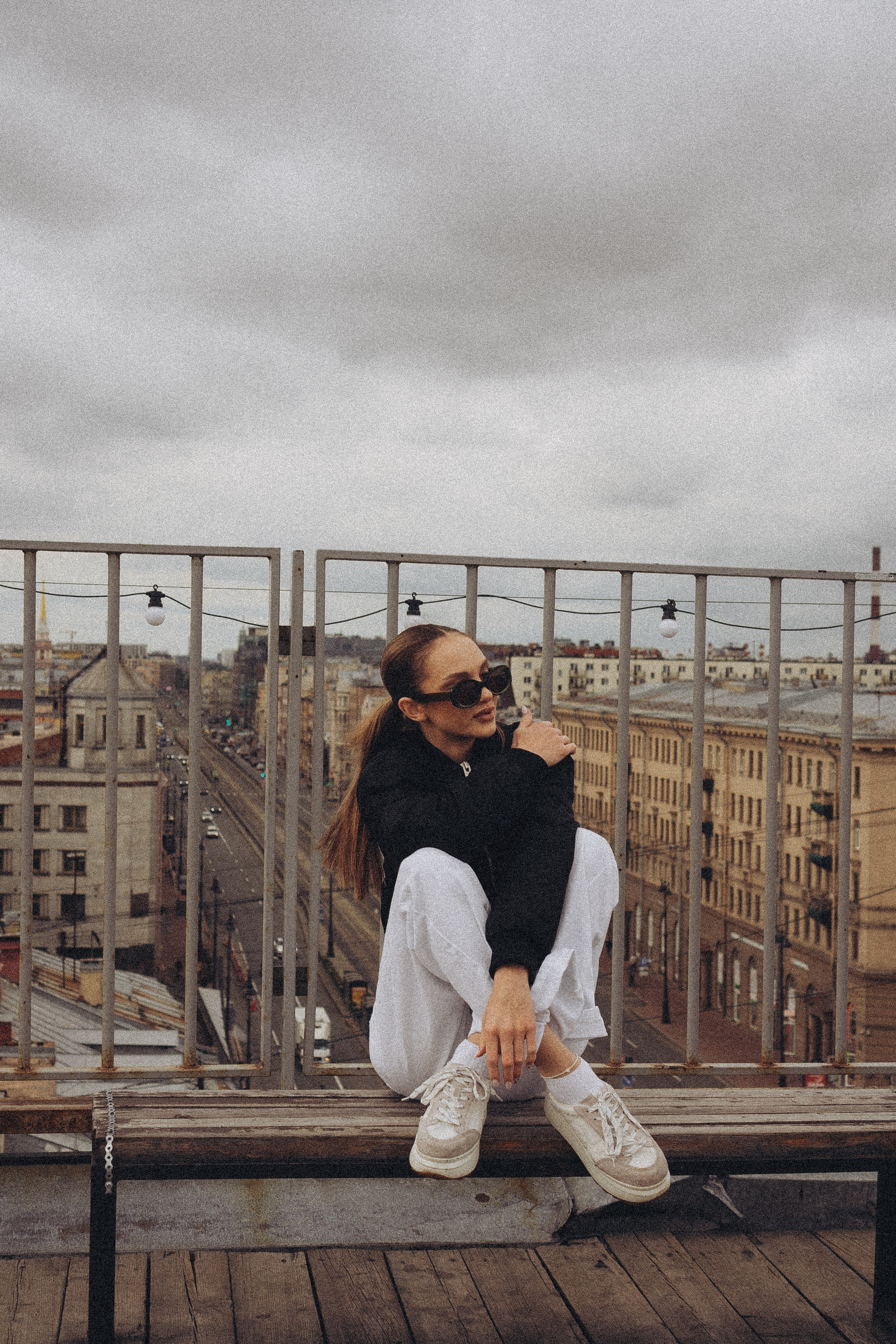 МЫ ГУЛЯЛИ ПРО КРЫШАМ ПИТЕРА. Профессиональный фотограф, Санкт-Петербург — Виктория Богомолова