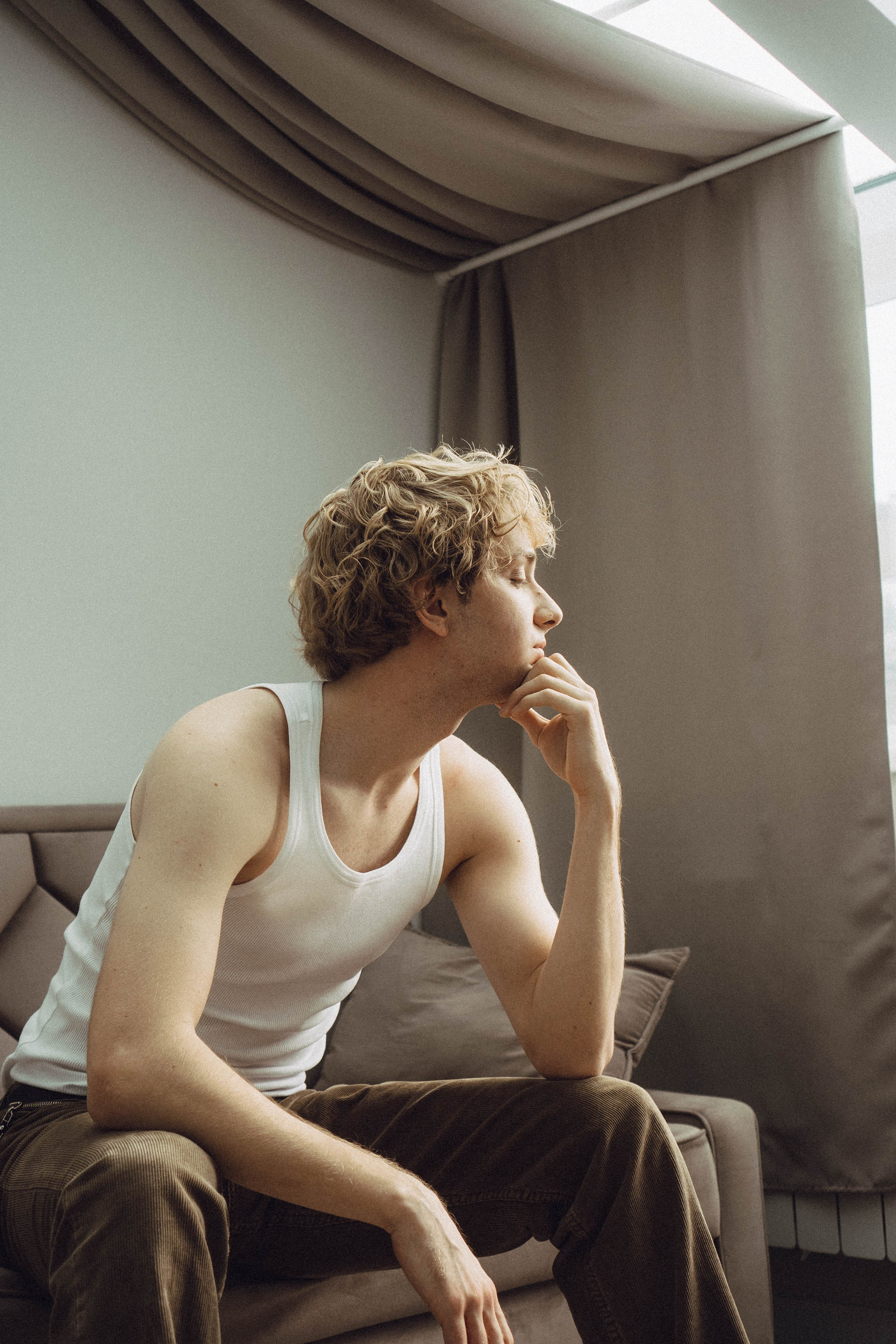 СВАДЕБНАЯ СЬЕМКА В ОТЕЛЕ. СБОРЫ ЖЕНИХА И НЕВЕСТЫ И ТАКЖЕ ТОР И ПОДГОТОВКА К ПРОГУЛКЕ. Профессиональный фотограф, Санкт-Петербург — Виктория Богомолова