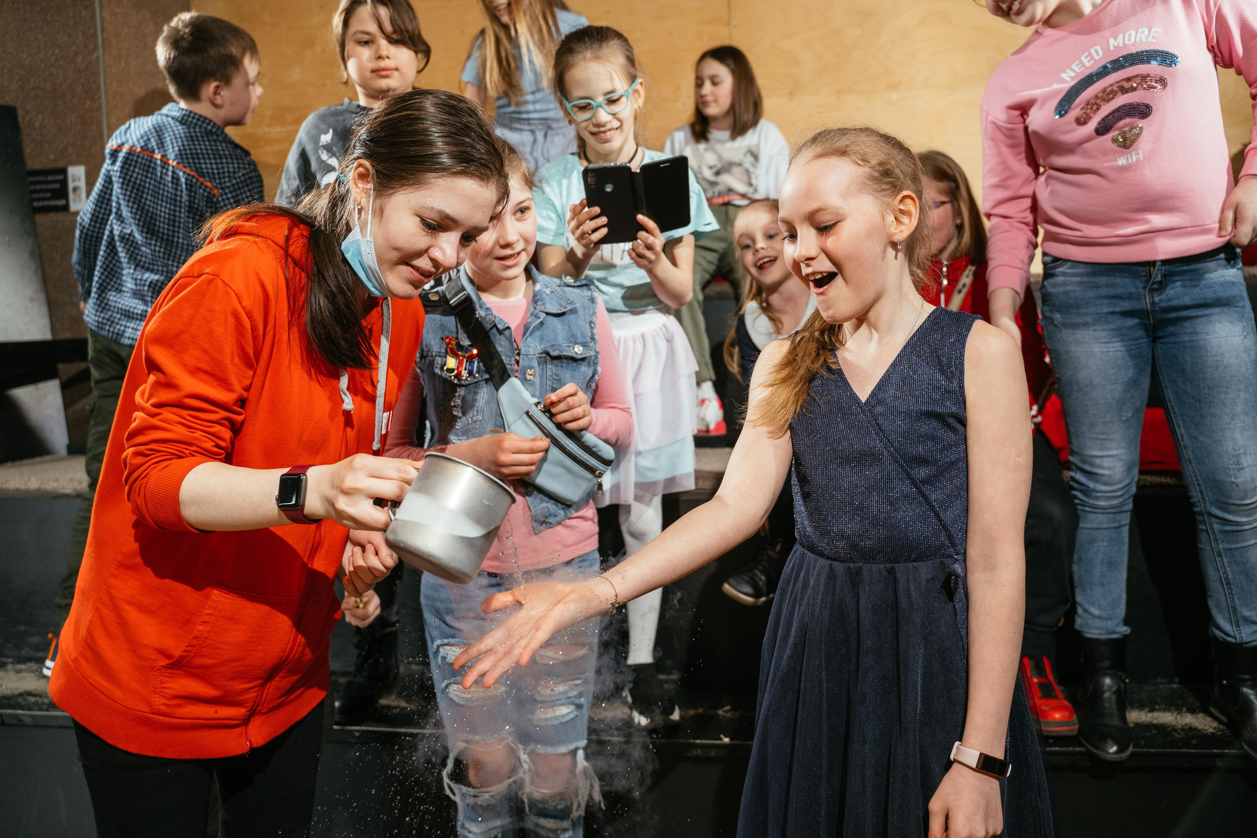 День рождения Вари в Ньютон-парке. Выпускные альбомы для детского сада и школы в Красноярске Мария Русяев