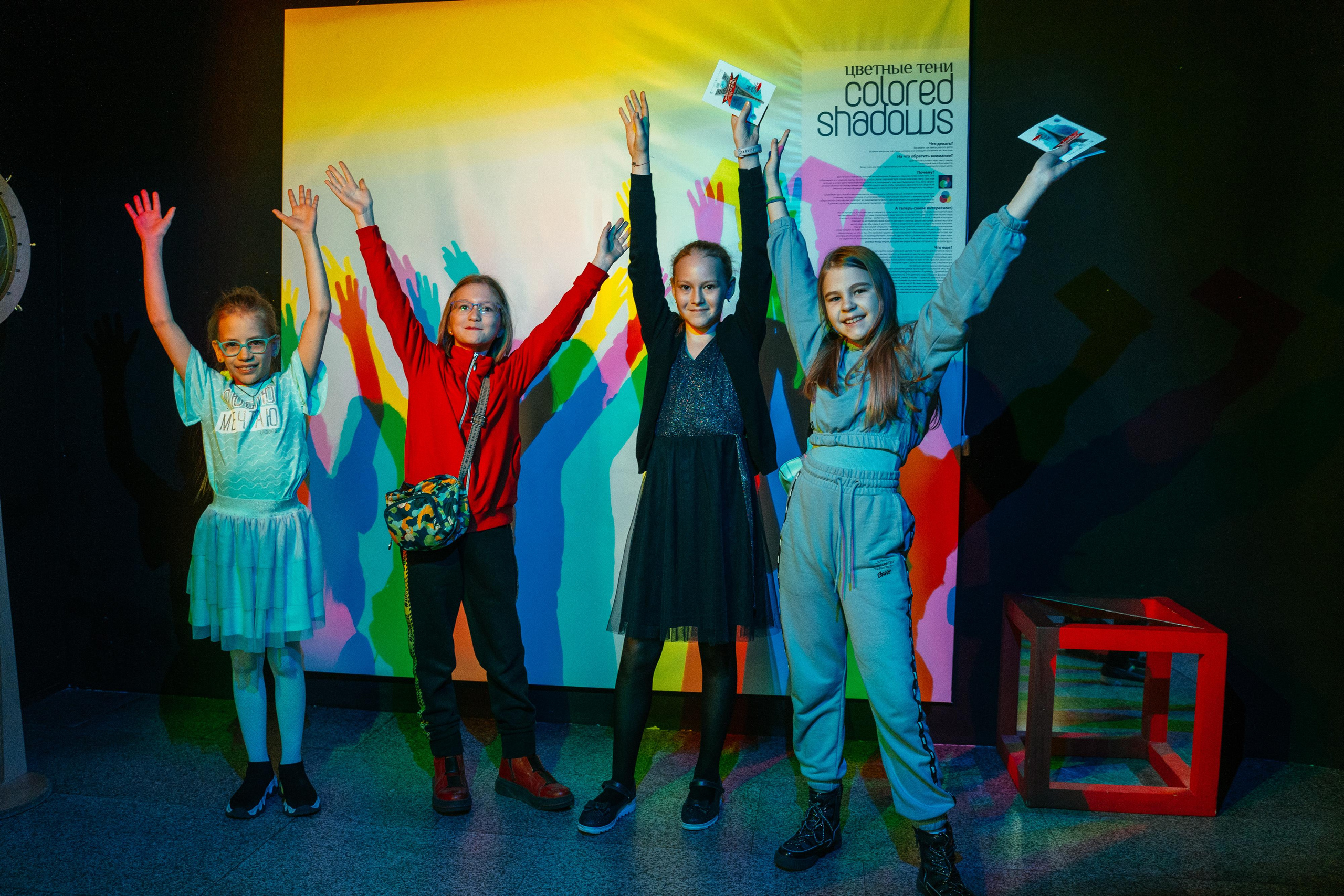 День рождения Вари в Ньютон-парке. Выпускные альбомы для детского сада и школы в Красноярске Мария Русяев