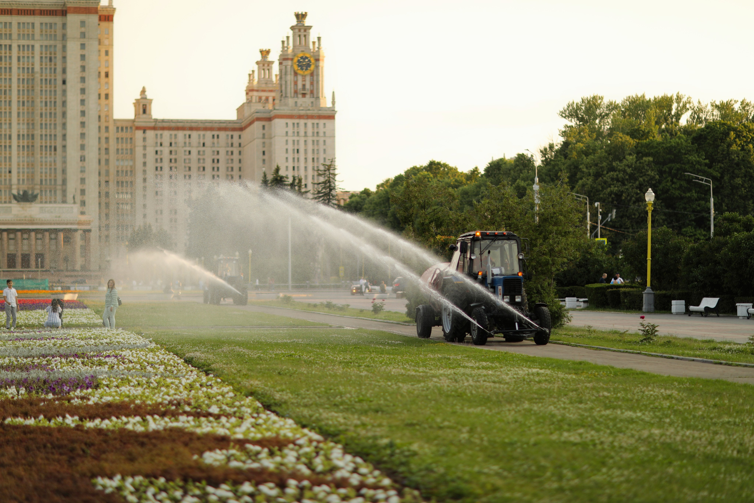 Знойное лето в Москве (Семейная фотопрогулка). Семейный и детский фотограф Москва