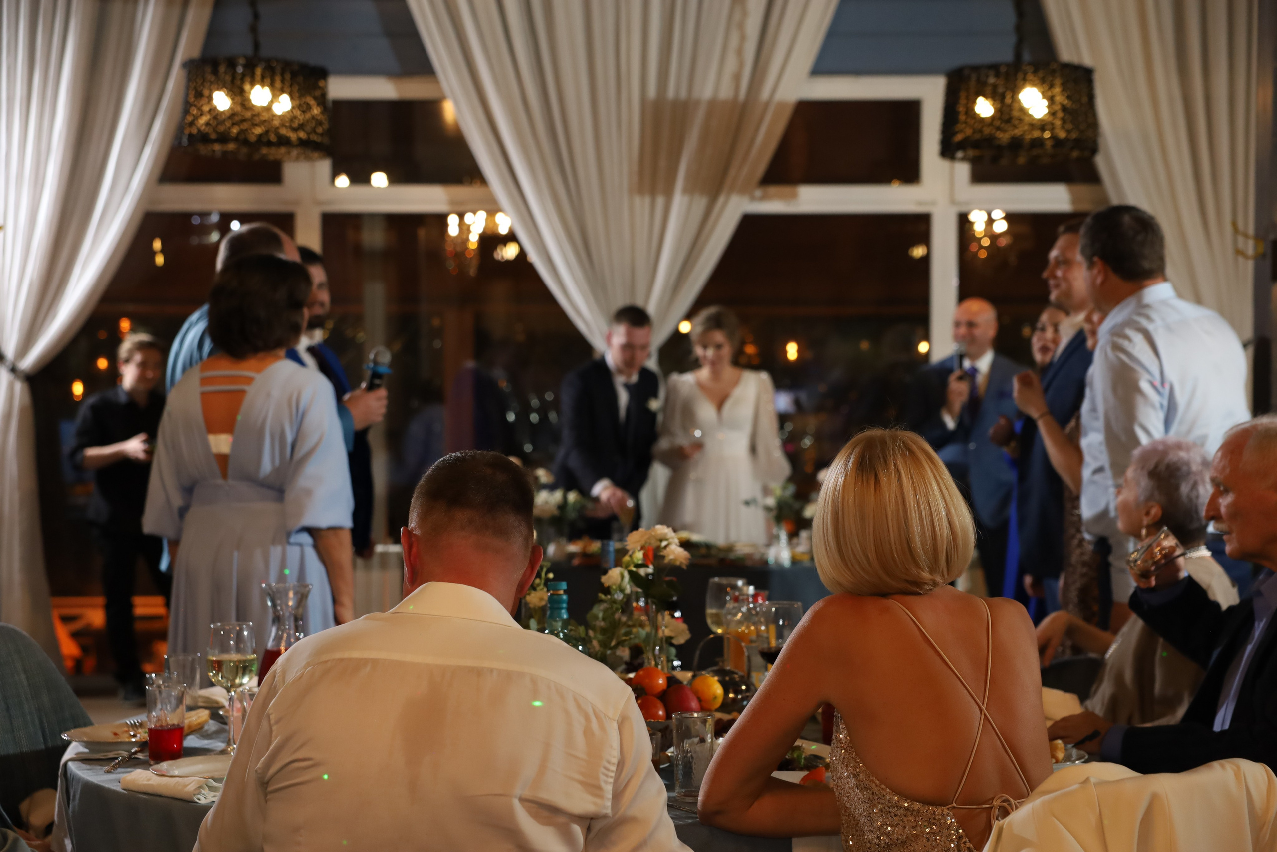 𝒜𝓇𝓉𝑒𝓂 & 𝐿𝓎𝓊𝓈𝓎𝒶 (𝓇𝑒𝓈𝓉𝒶𝓊𝓇𝒶𝓃𝓉). 𝑀𝑜𝓈𝒸𝑜𝓌. Свадебный фотограф в Санкт-Петербурге