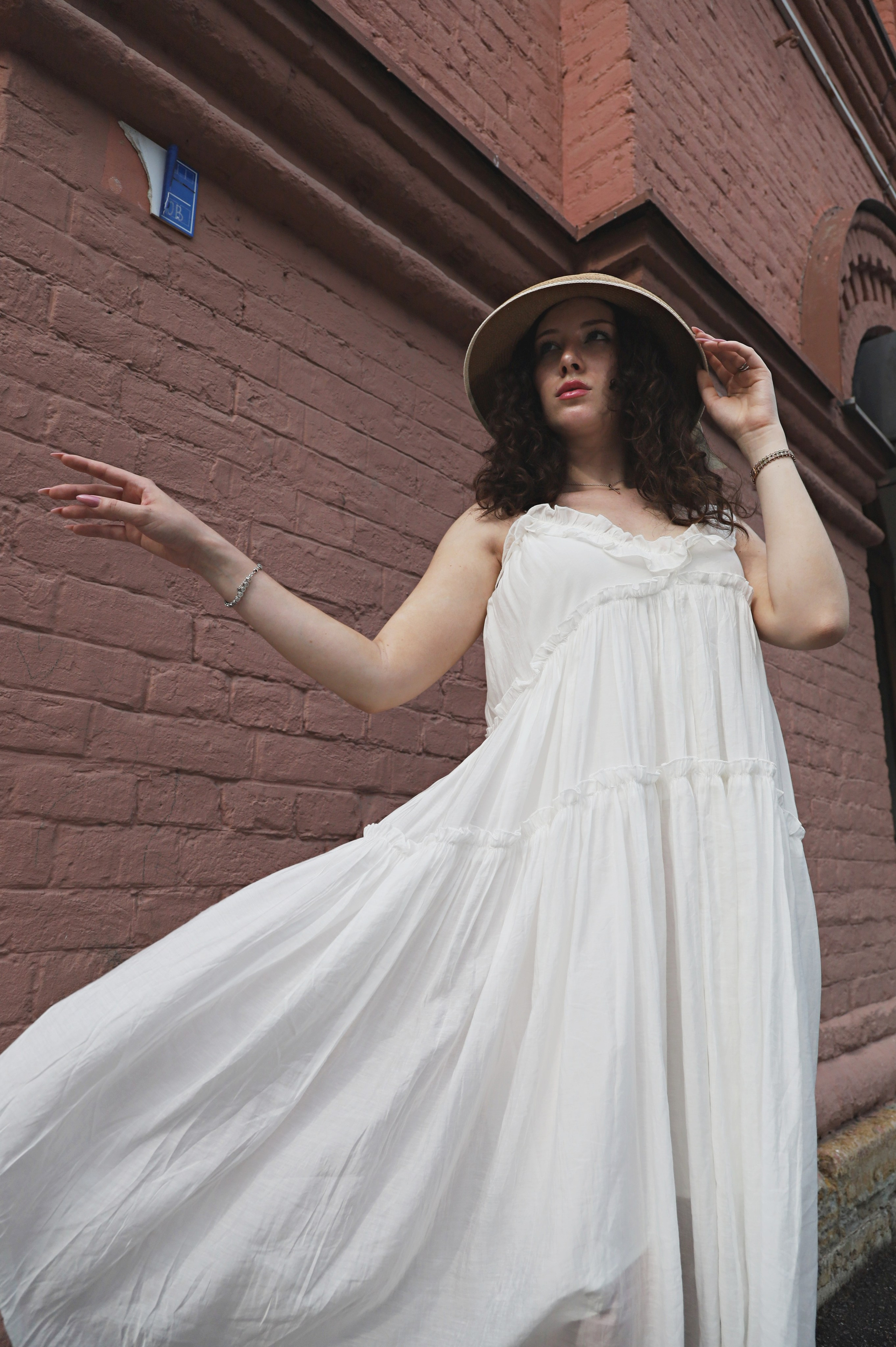 СПБ СТРИТ ______/ \__. СПБНЛО