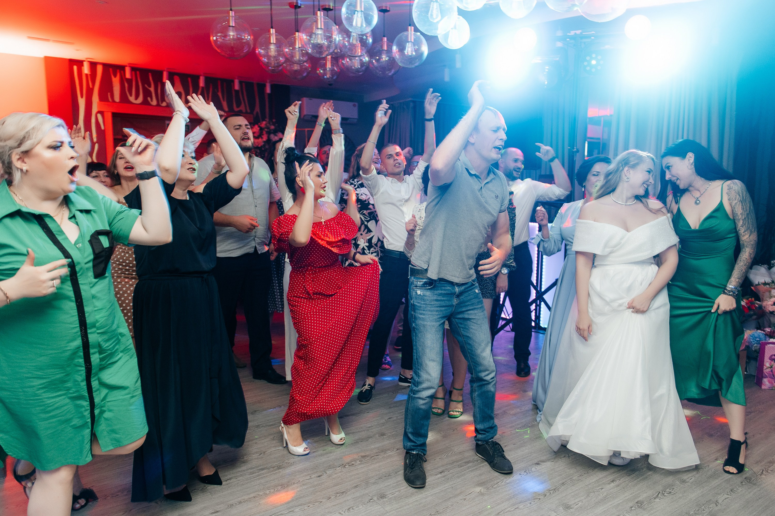 Сергей и Анна. Ведущий на свадьбу в Балашихе, Железнодорожном, Москве Евгения Гундер