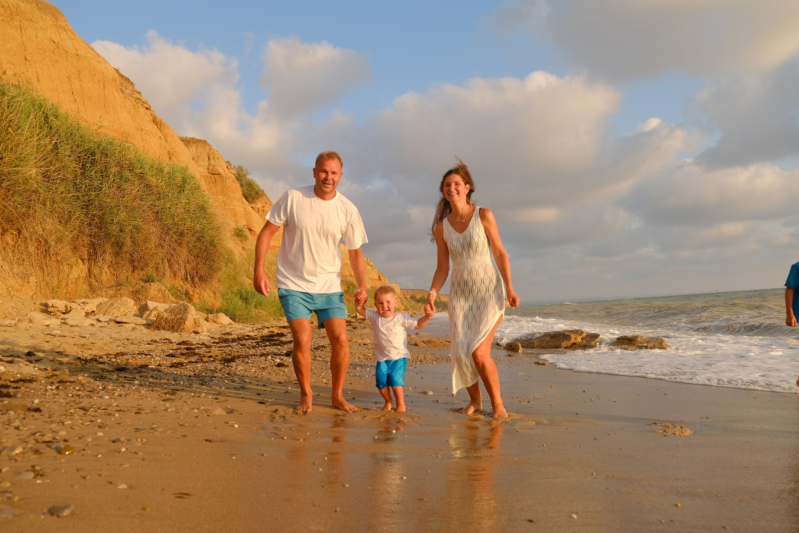 На Море. Профессиональная фотосъемка в Крыму. Натуральные эмоции и живые кадры. Забронируйте дату прямо сейчас!