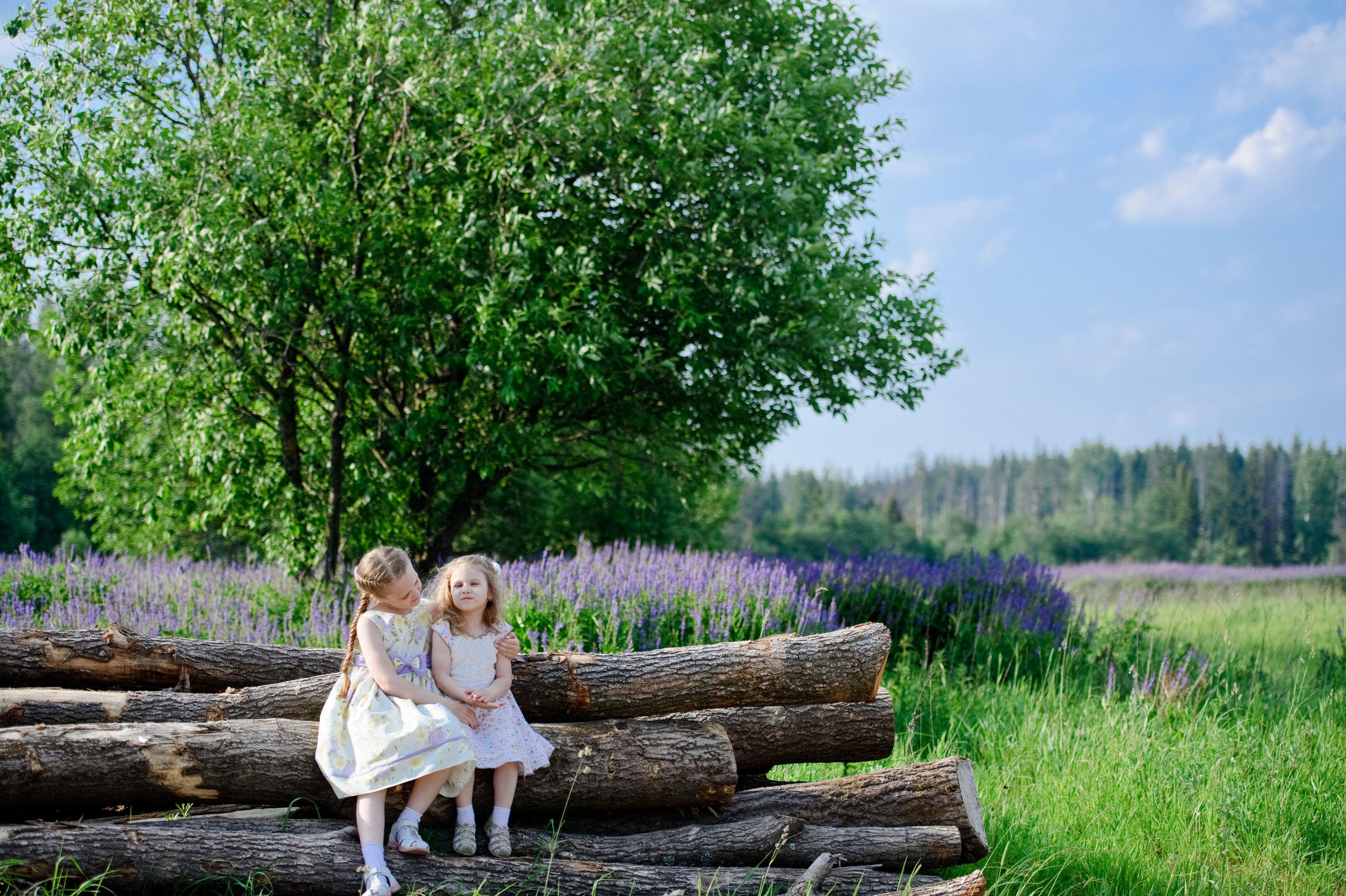 Лилия, Дарина, Элина и Владислава. Мама и дочки. Прогулка, Зеленоград. Семейный фотограф Анна Дубовская