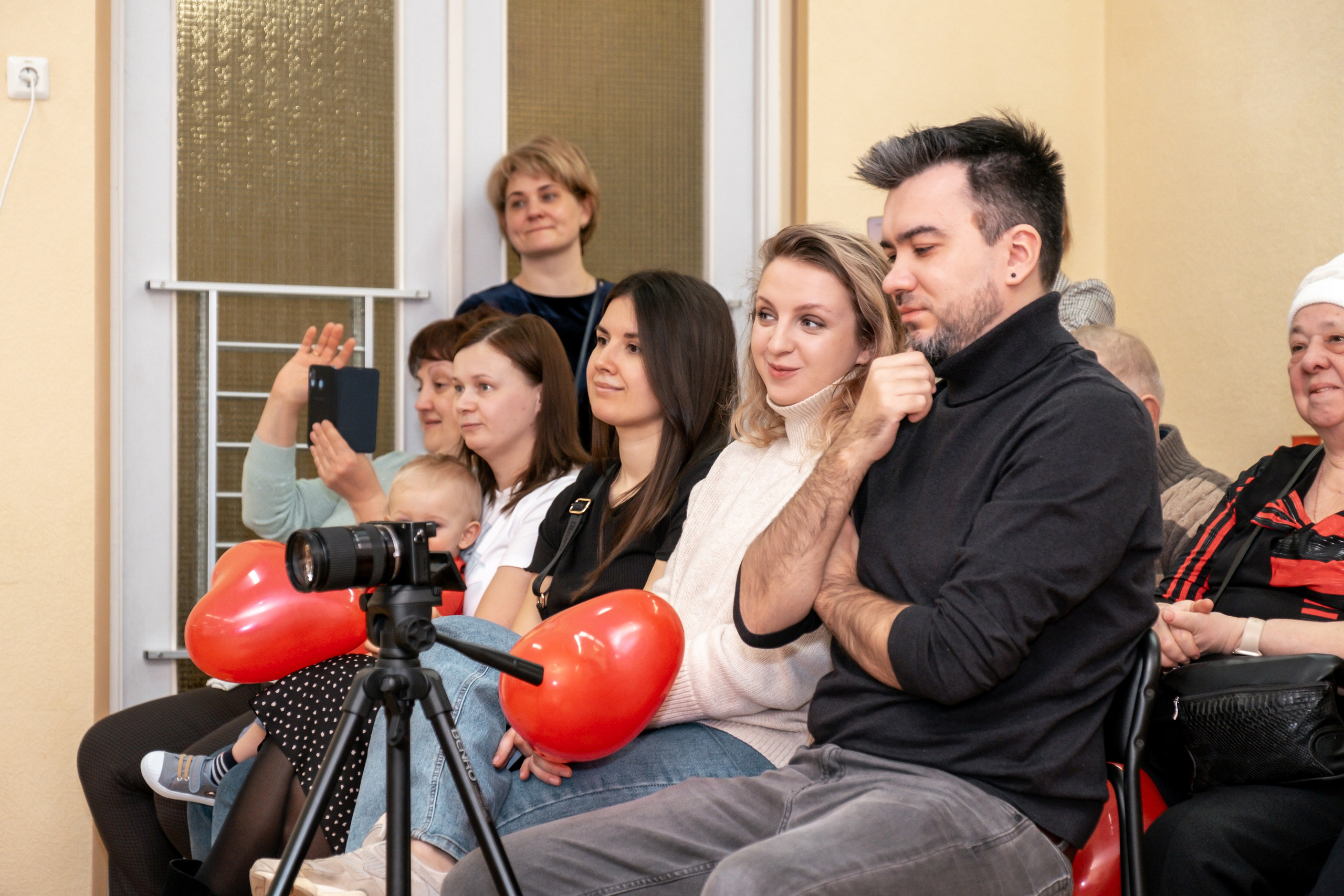 Праздник 8 марта в детском саду. Семейный и детский фотограф в Москве Светлана Потемкина