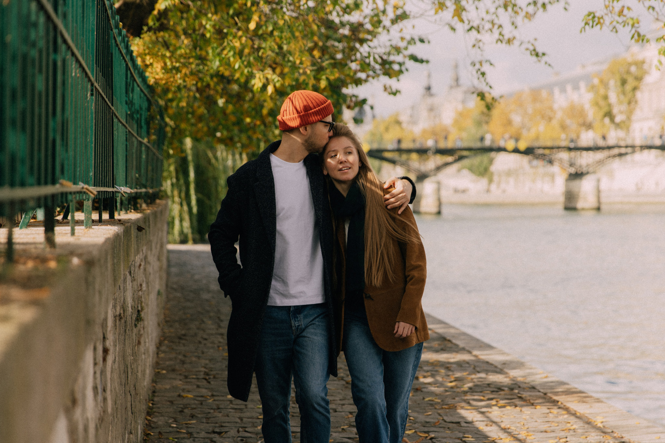 Love you a thousand times. Photographer in Paris