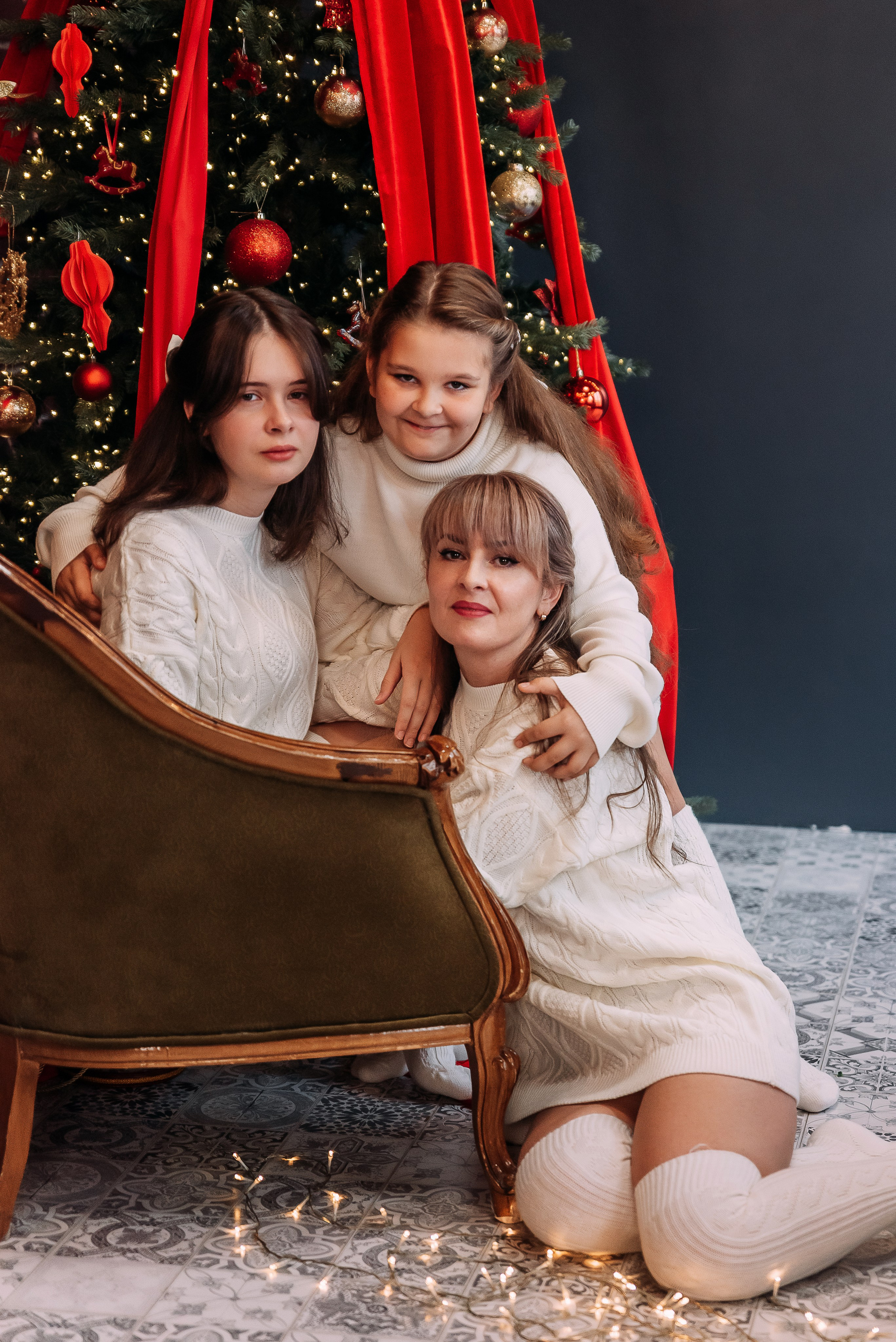 ОКСАНА и ДЕВОЧКИ. Ольга Козлова фотограф Волгоград olkiny-fotki.ru