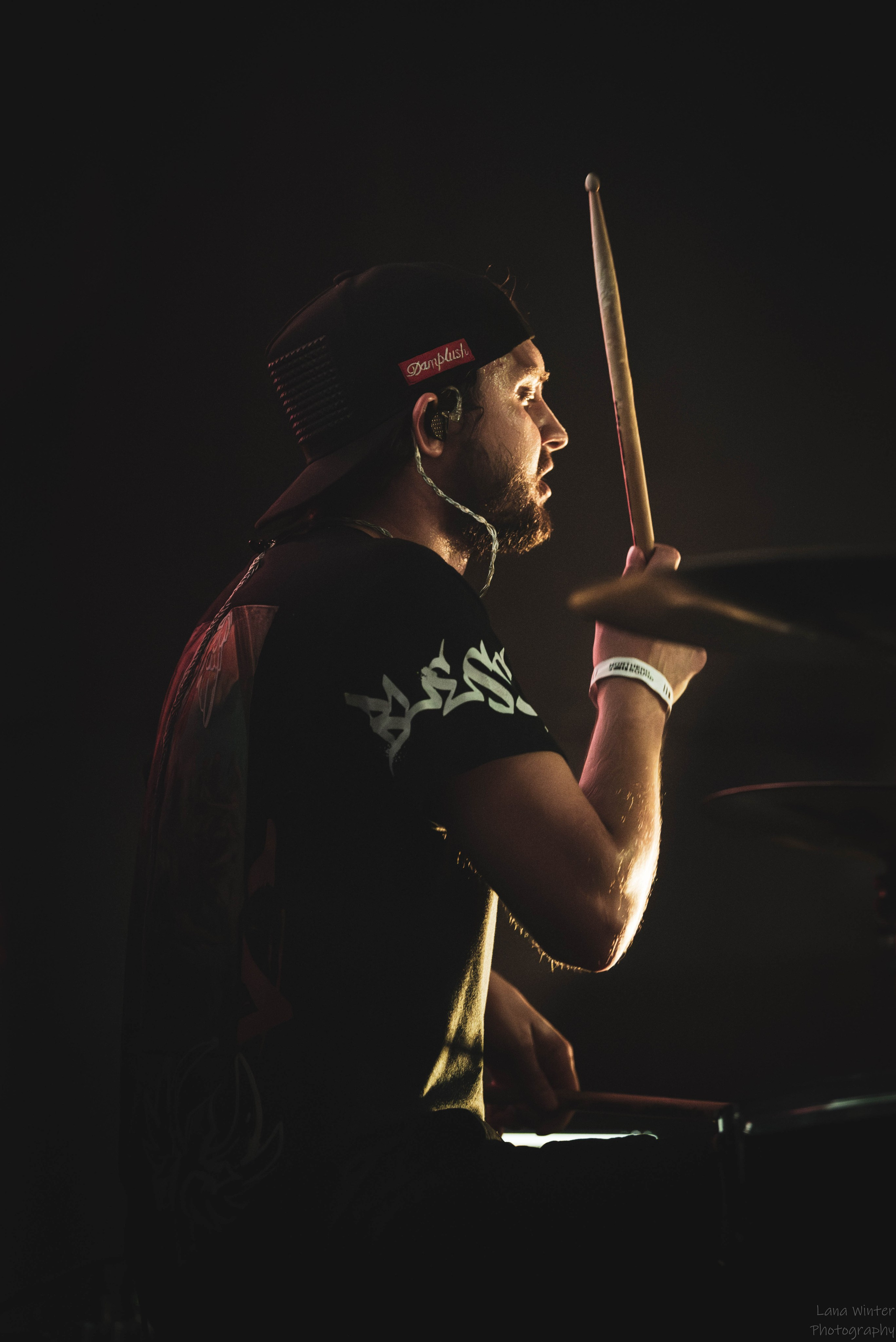 7000$ (29 июня 2025 года, Москва, клуб Урбан). Фотограф Светлана Блинова, Москва и Московская область