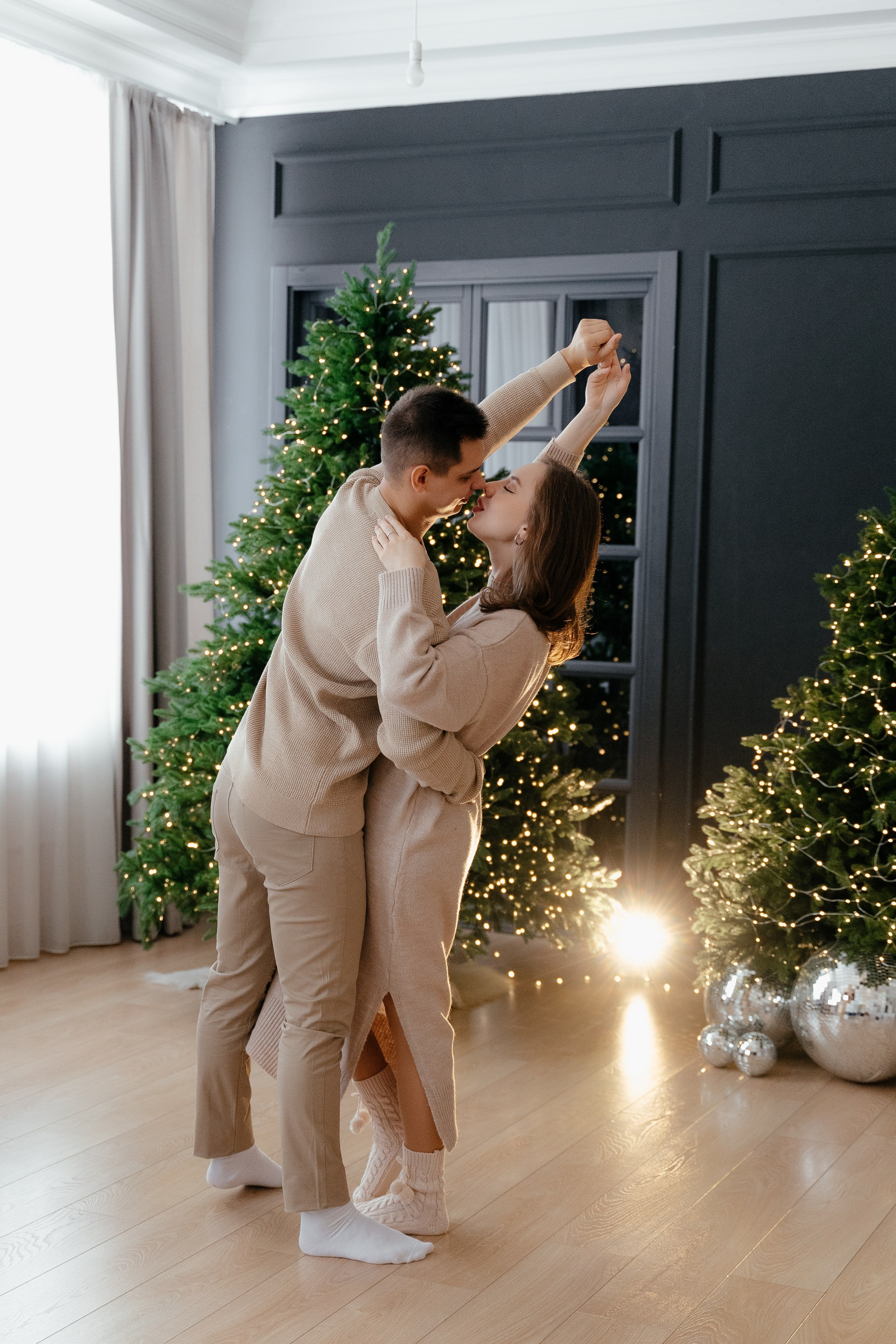 Вика и Максим Новый Год. Фотограф Ирина Романова