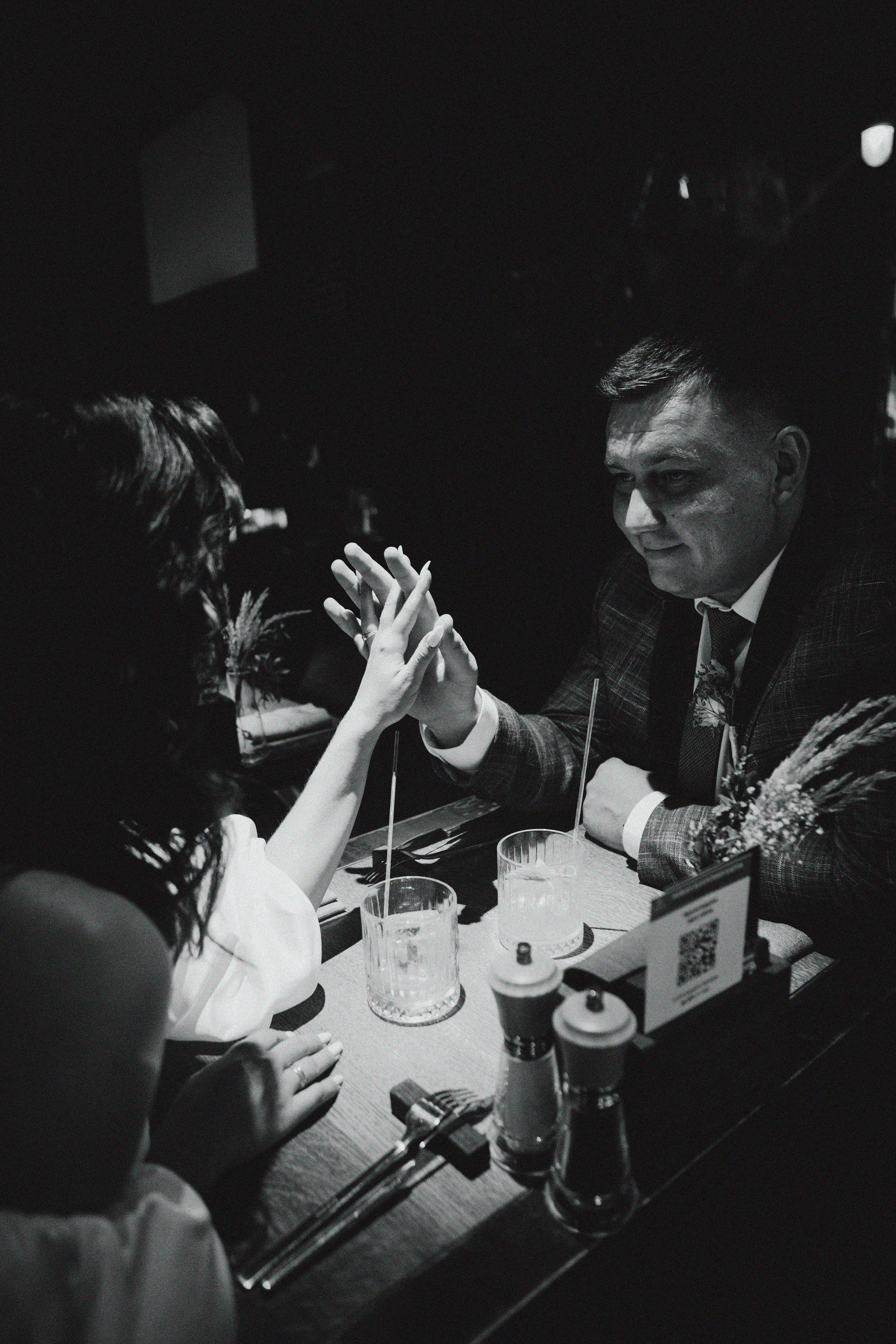 Выпьем за любовь!. Свадебный и семейный фотограф Арестенко Анастасия