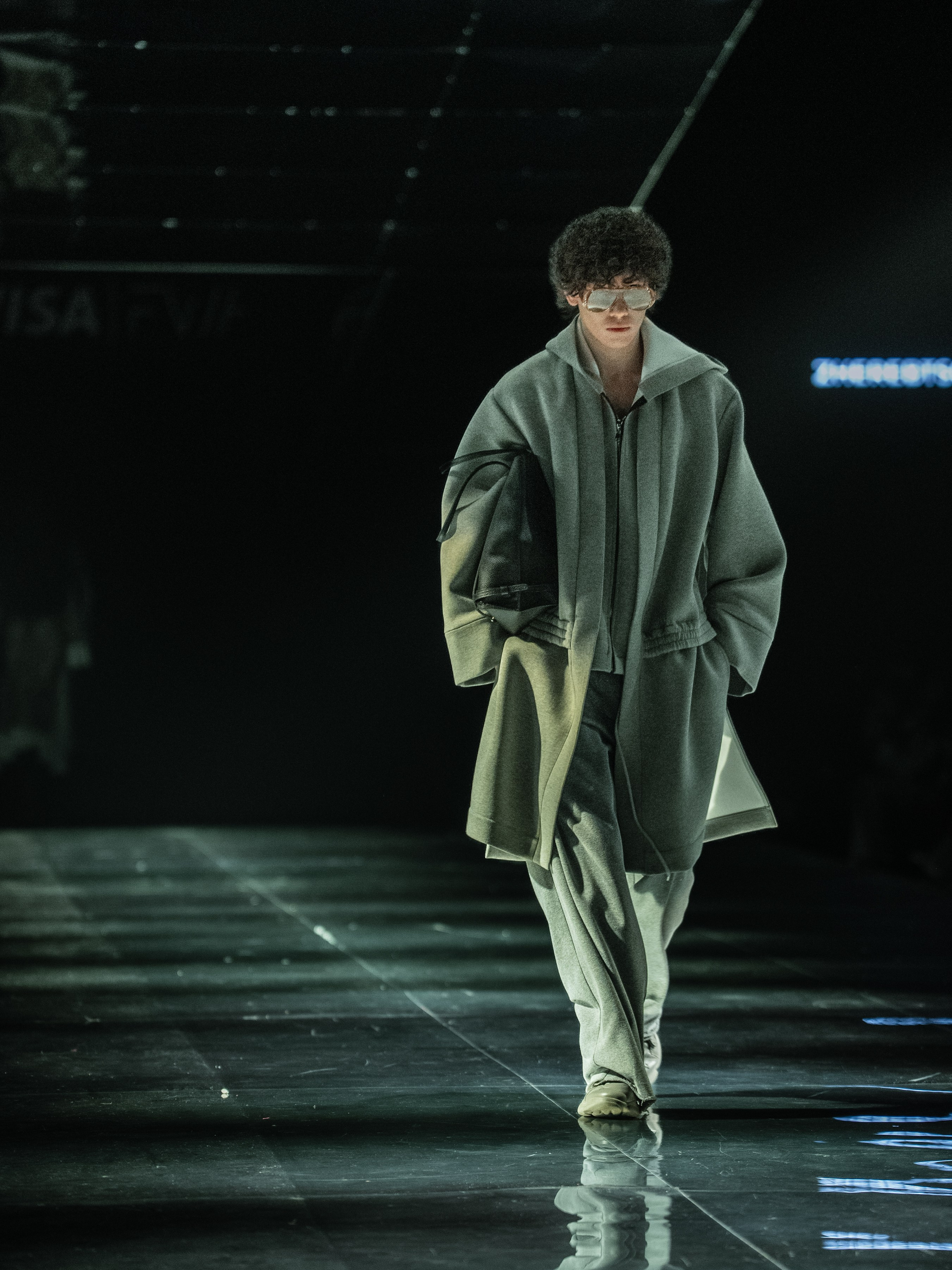 Visa Fashion Week Almaty Pre-Fall 2026 April Leonid Zherebtsov. Сайт Алматинского НЮ АРТ, будуар и фэшн фотографа Дениса Карпенко