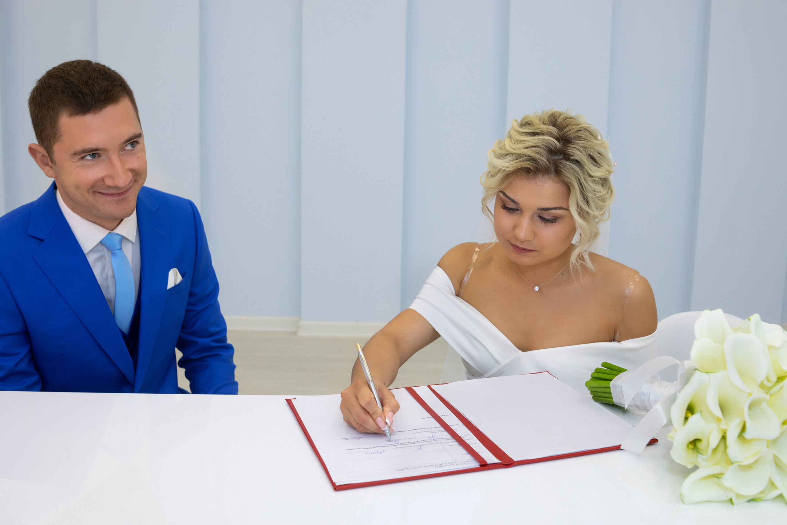 Элла и Денис. Загс Домодедово. Свадебный и семейный фотограф в Москве Евгения Лисина