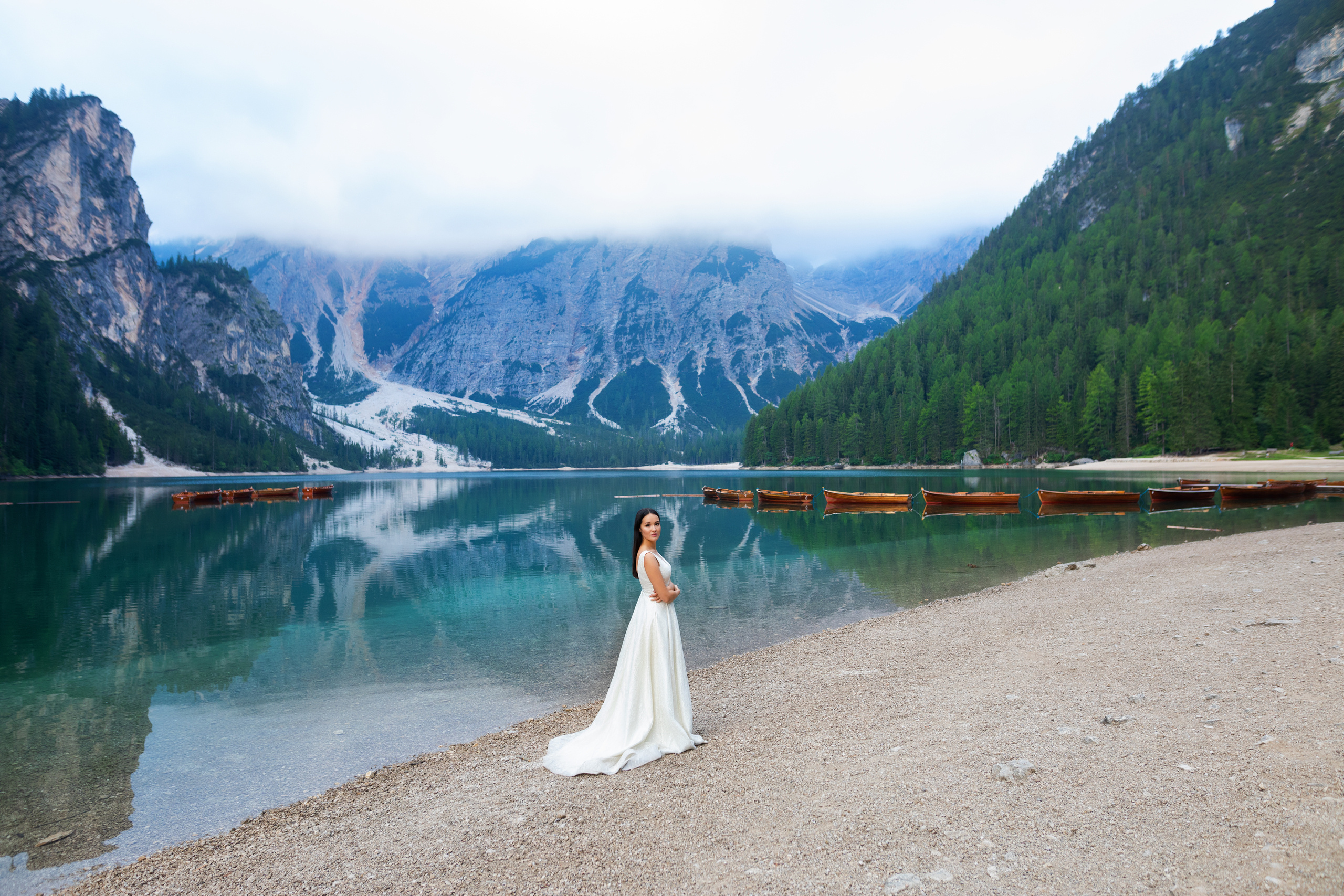 Алсу и Ринат, свадебная фотосессия на озере Брайес, Италия. Свадебный и семейный фотограф в Москве Евгения Лисина