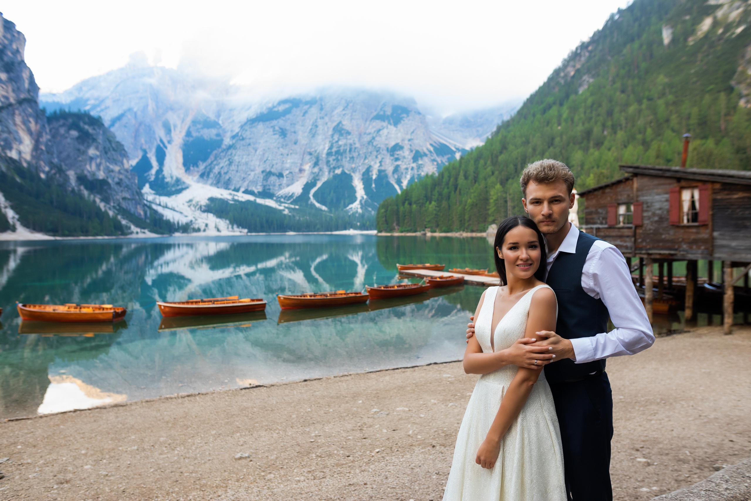 Алсу и Ринат, свадебная фотосессия на озере Брайес, Италия. Свадебный и семейный фотограф в Москве Евгения Лисина