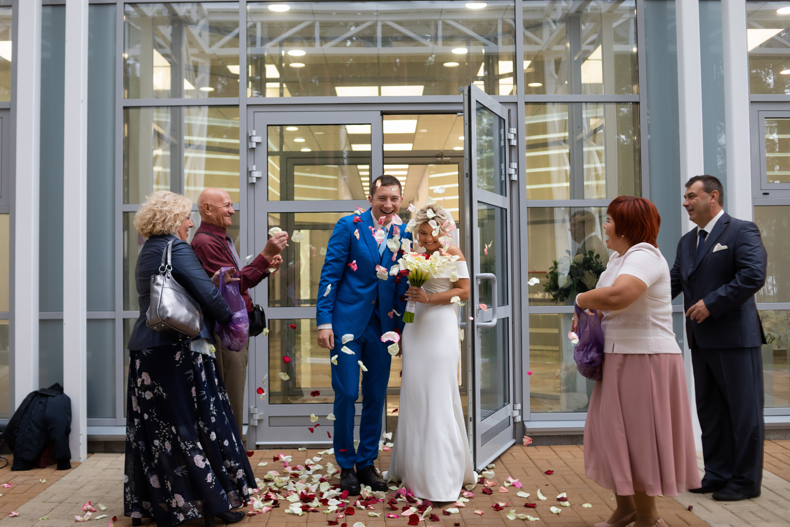 Элла и Денис. Загс Домодедово. Свадебный и семейный фотограф в Москве Евгения Лисина