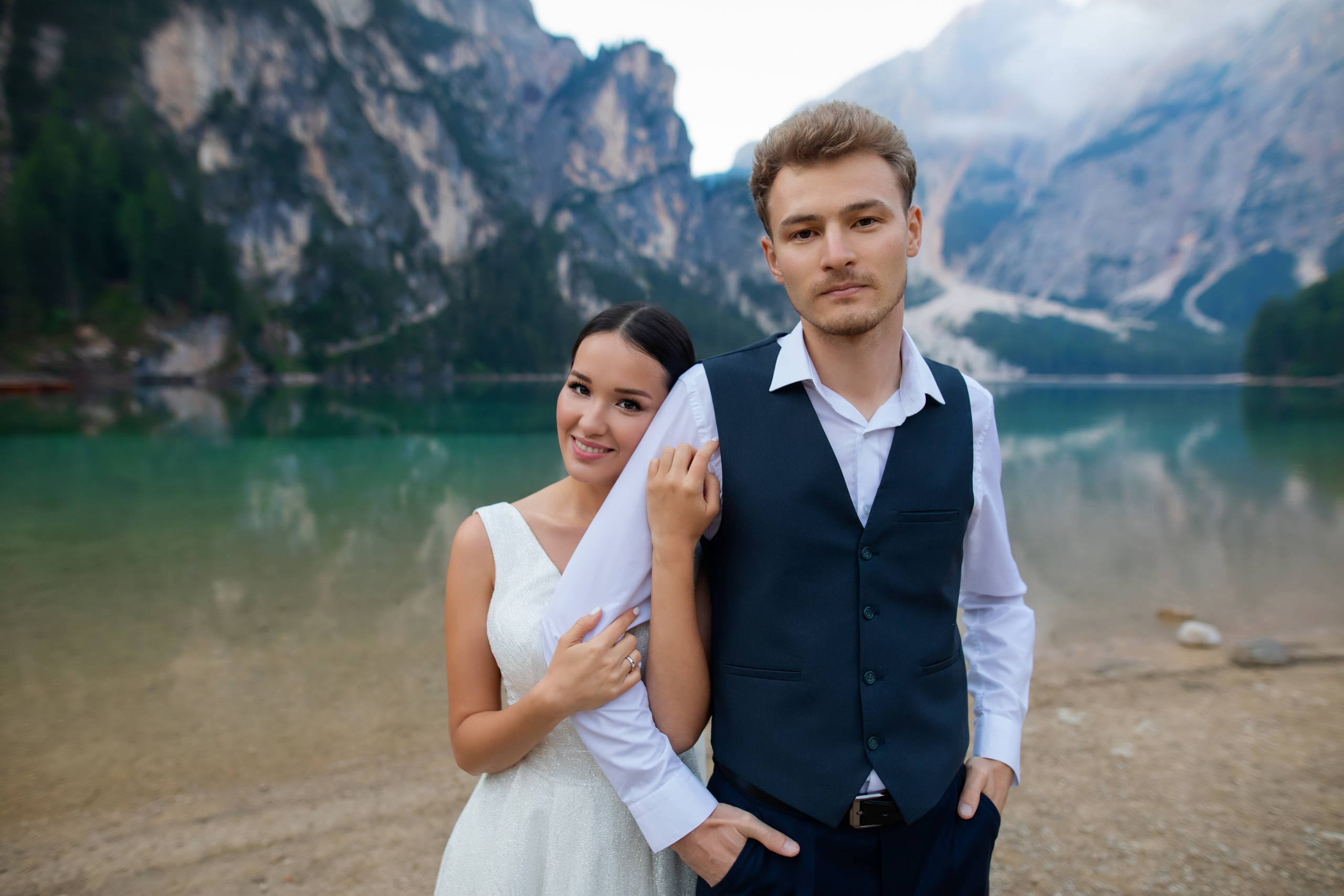 Алсу и Ринат, свадебная фотосессия на озере Брайес, Италия. Свадебный и семейный фотограф в Москве Евгения Лисина