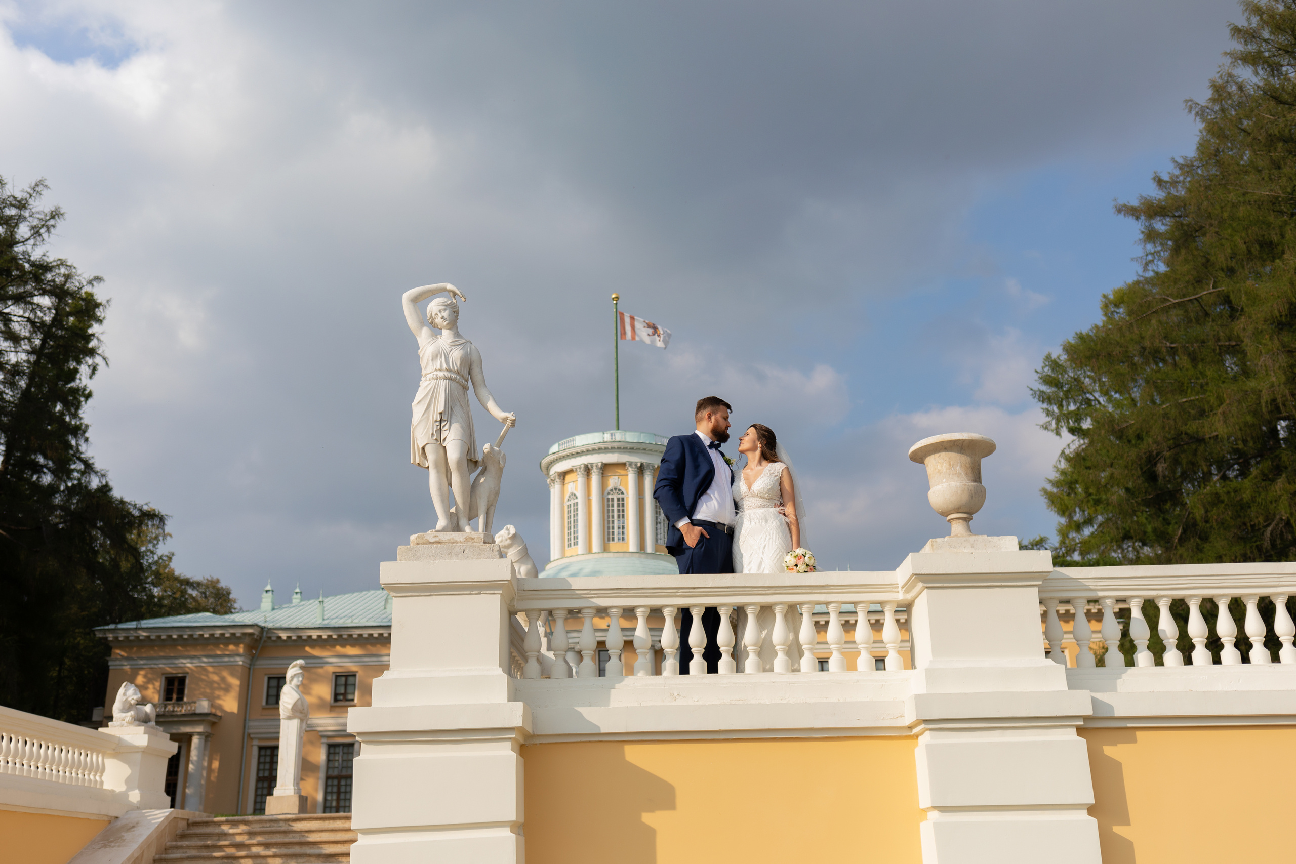 Анна и Андрей. Архангельское. Свадебный и семейный фотограф в Москве Евгения Лисина