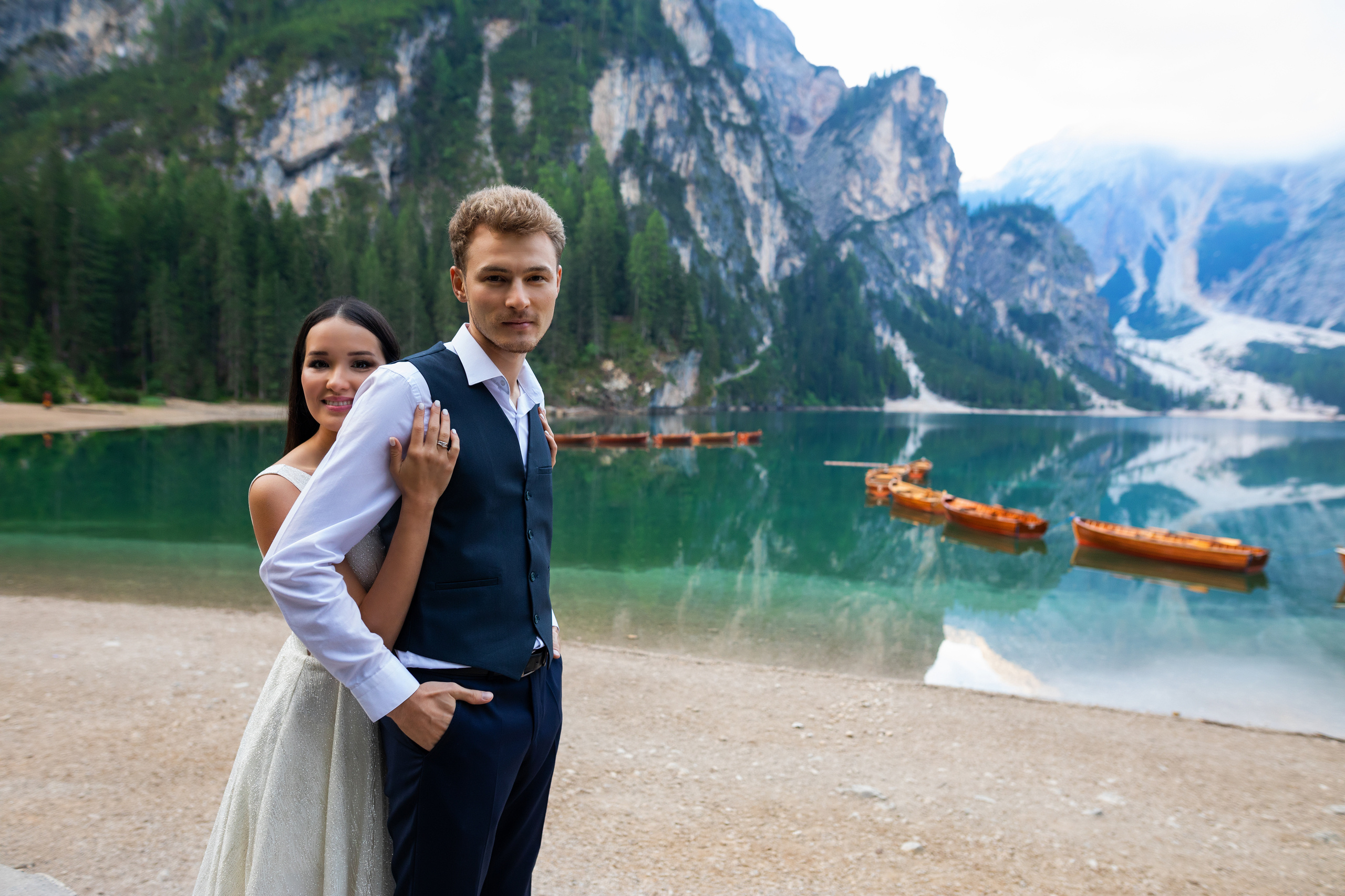 Алсу и Ринат, свадебная фотосессия на озере Брайес, Италия. Свадебный и семейный фотограф в Москве Евгения Лисина